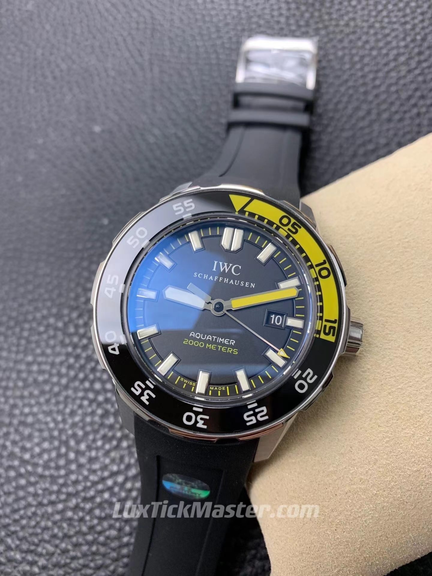 IWC 1:1 Super Clone marine timepiece series IW356802