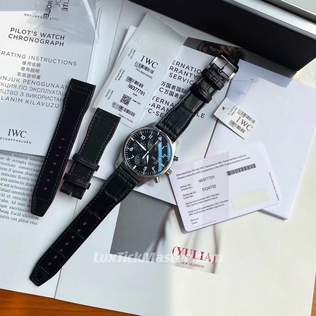 IWC 1:1 Super Clone pilot series IW377701 (flying meter)