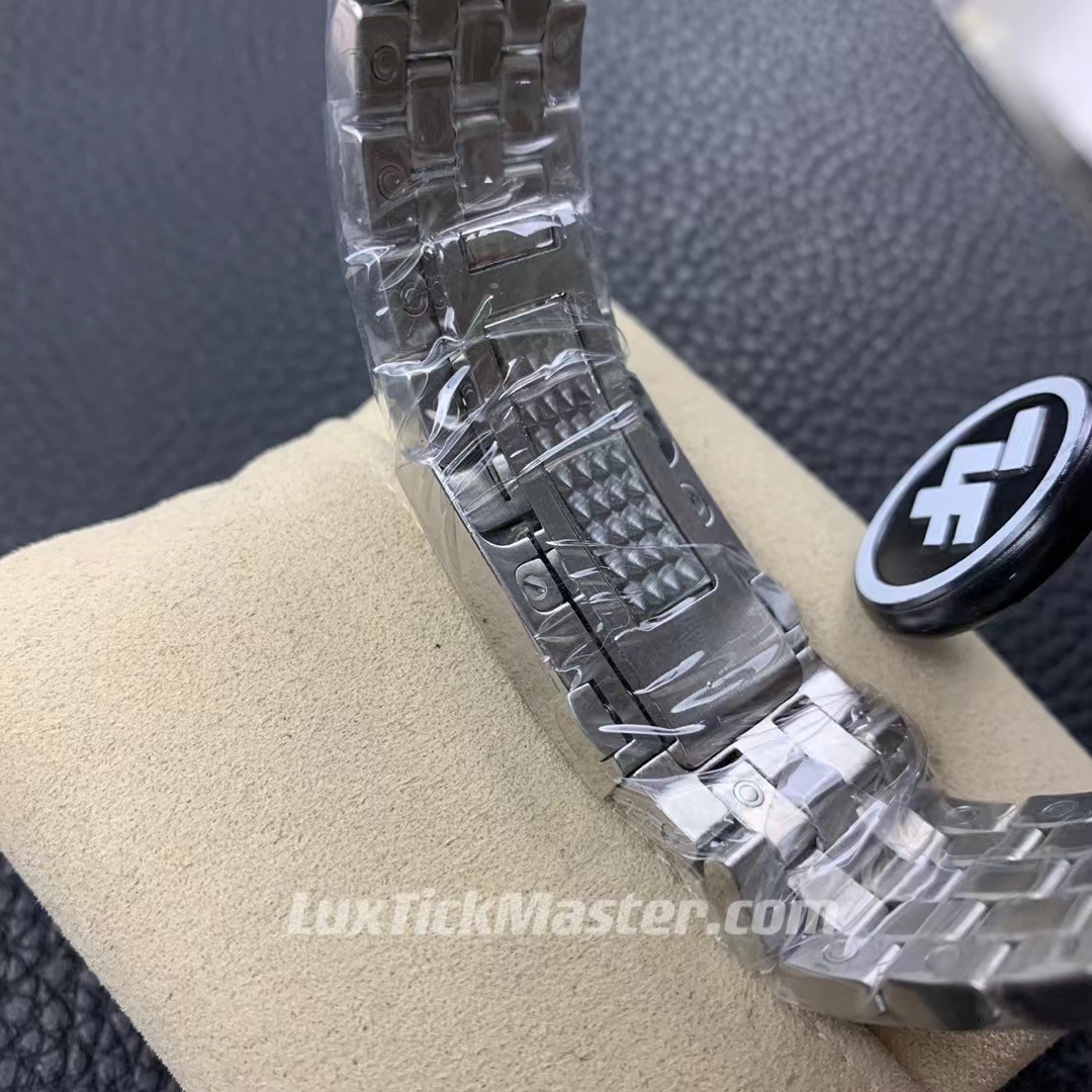 IWC 1:1 Super Clone Pilot's Watch Series IW377717 (