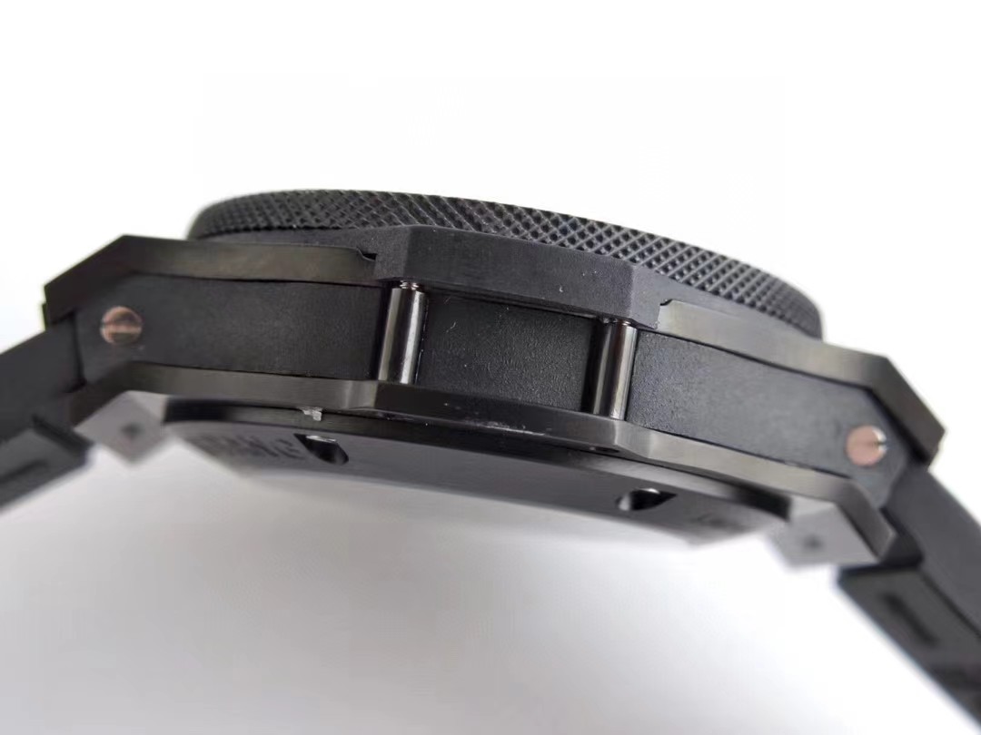 Hublot 1:1 Super Clone BIG BANG series 301.C1.1770.RX