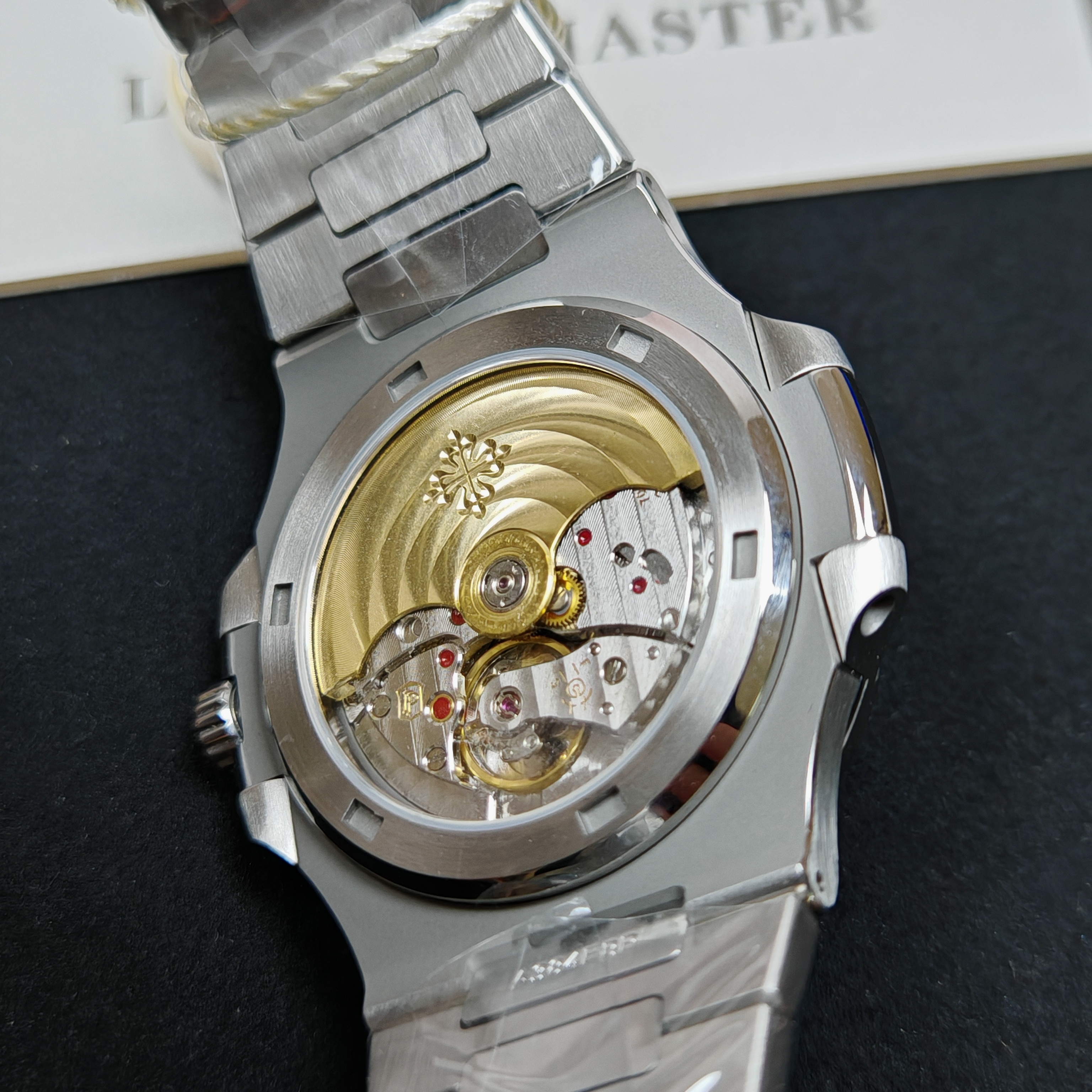 Super Clone 1:1 Patek Philippe Nautilus 5711/1A – Blue Dial / Full Stainless Steel