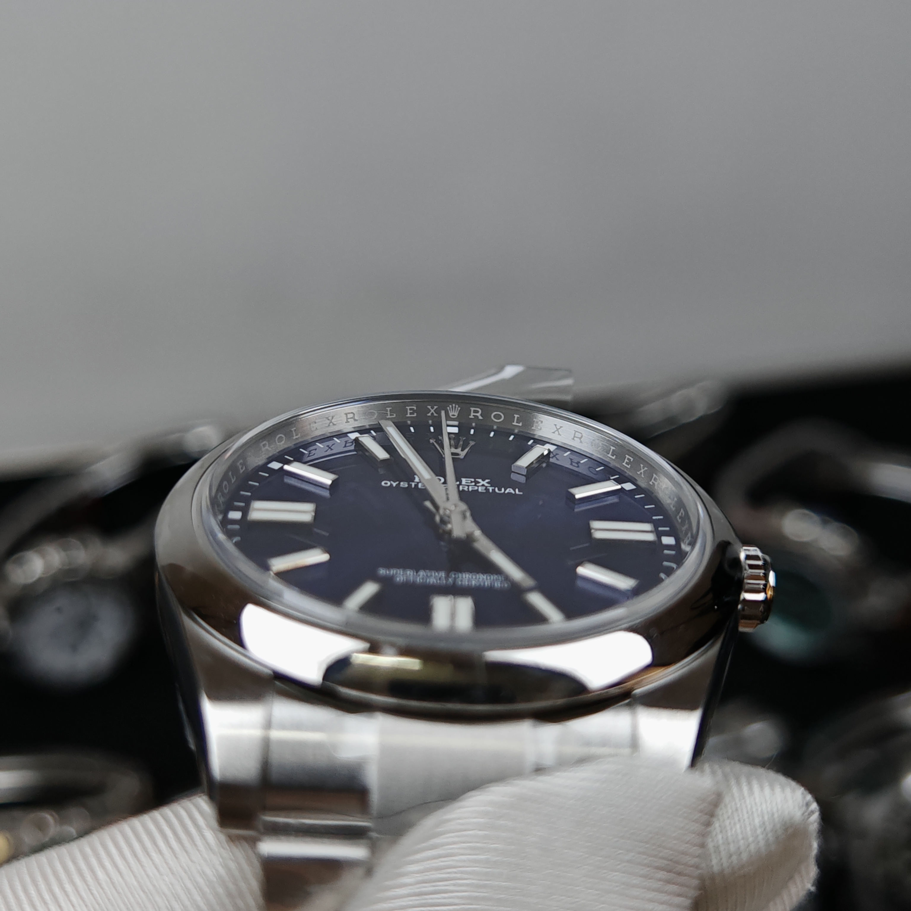 Super Clone Rolex 1:1 Oyster Perpetual 3230 Movement  M124300-0003 Watches