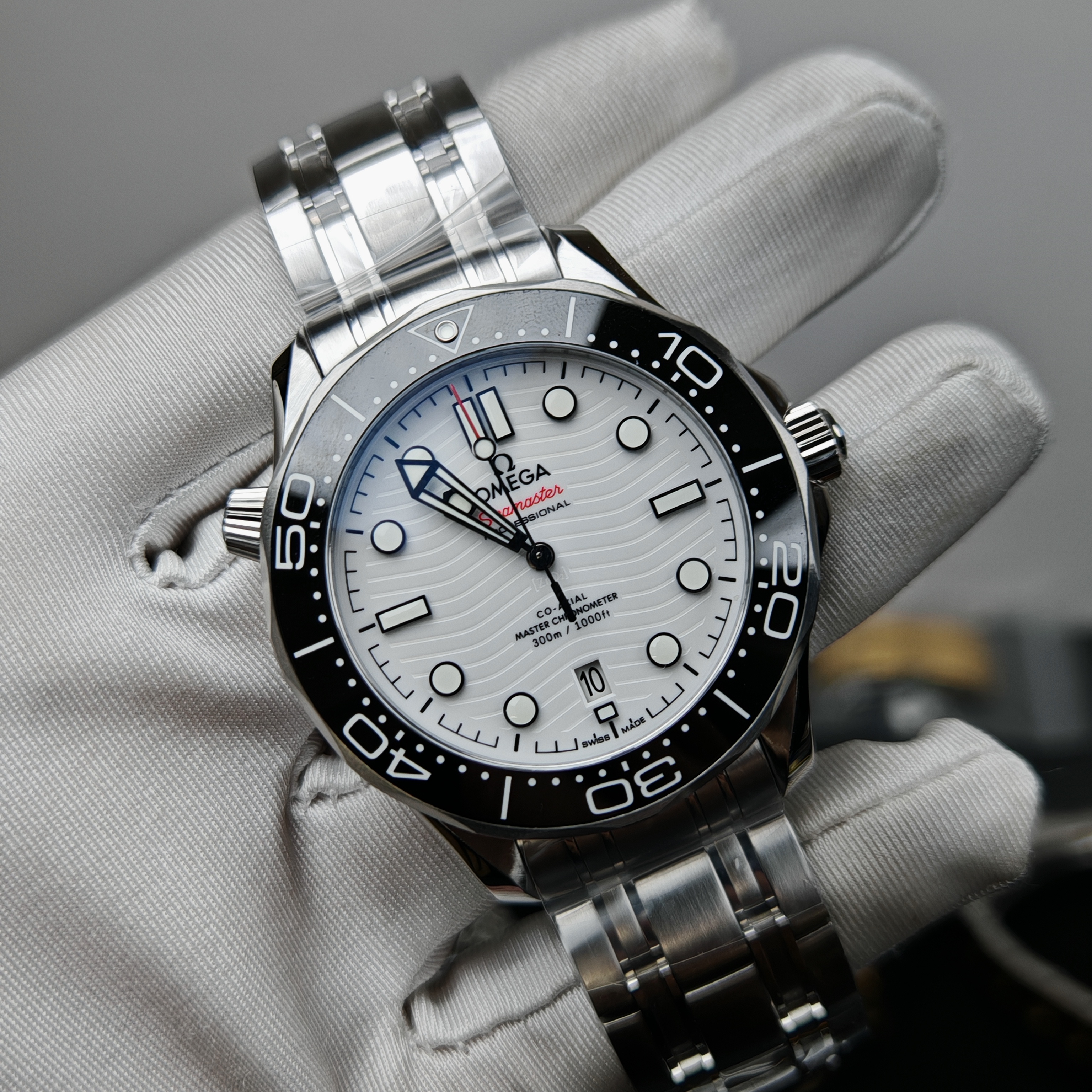 OMEGA Super Clone  Seamaster Diver 300M Watch