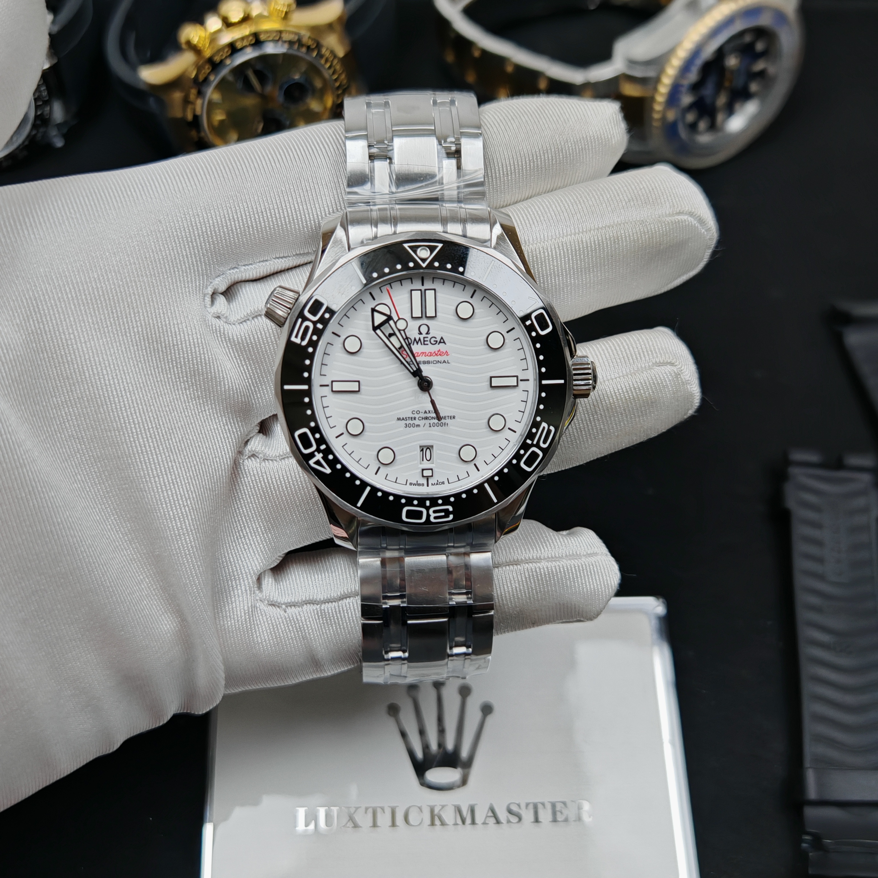 OMEGA Super Clone  Seamaster Diver 300M Watch