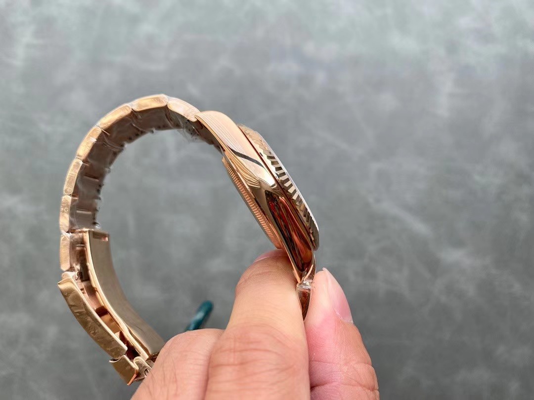 Super Clone Rolex 1:1 Sky-Dweller 9001 Movement  M326935-0005 Watch