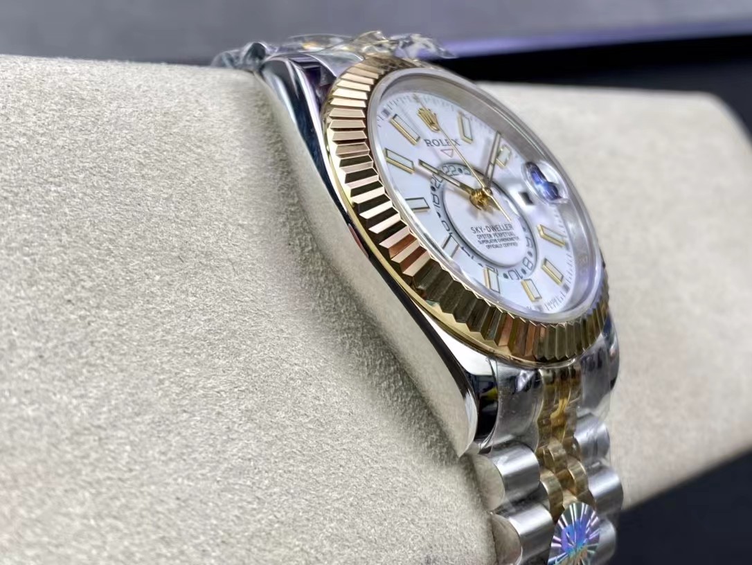 Super Clone Rolex 1:1 Sky-Dweller 9001 Movement  M326933-0009 Watch