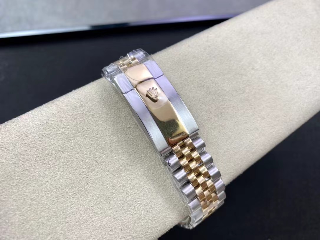 Super Clone Rolex 1:1 Sky-Dweller 9001 Movement  M326933-0009 Watch