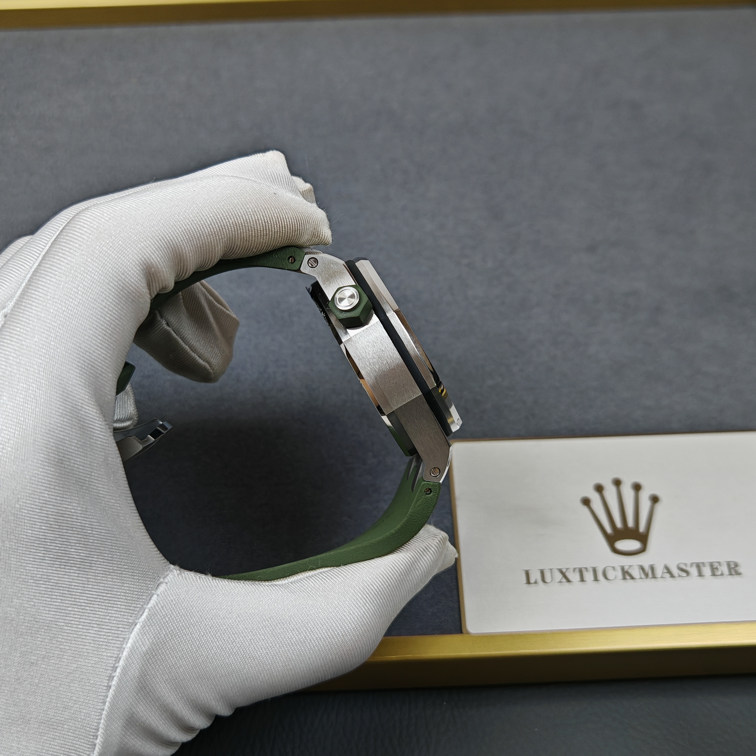 Super Clone Audemars Piguet 1:1 Royal Oak Offshore Diver 15710 Watches – 42mm  Green Dial