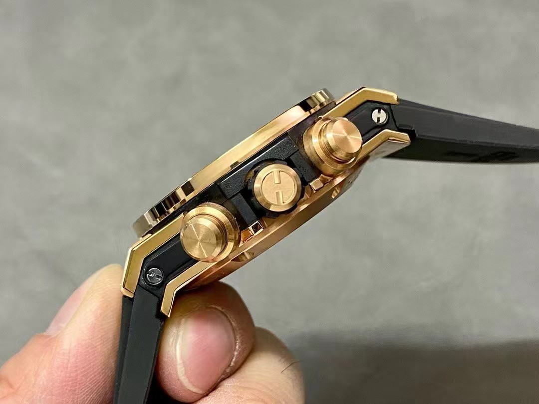 Super clone 1:1 Hublot Big Bang series 421.OX.1180.RX.0904 44MM All functions are 100% perfectly implemented