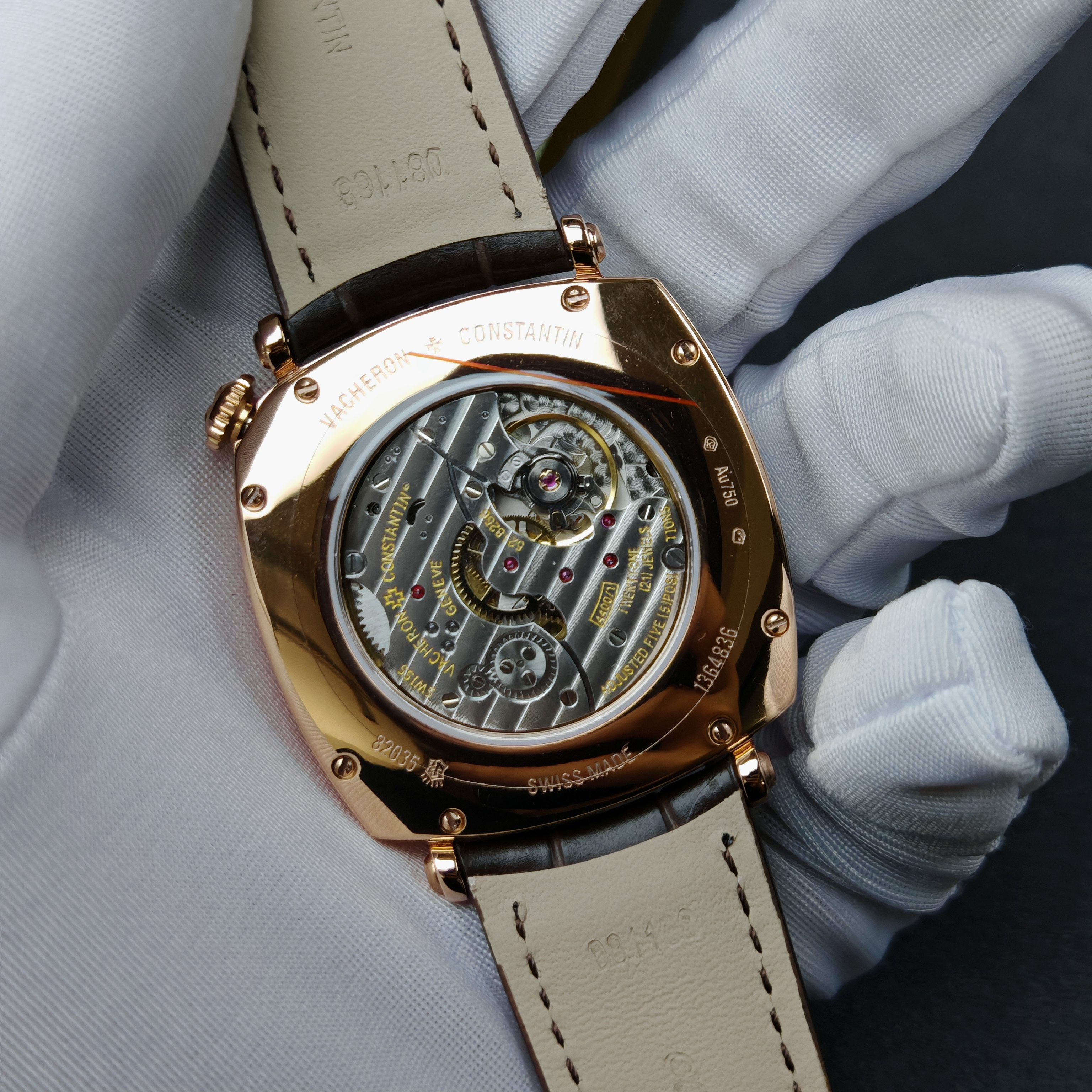 Super Clone Vacheron Constantin 82035/000R-9359 40X40mm