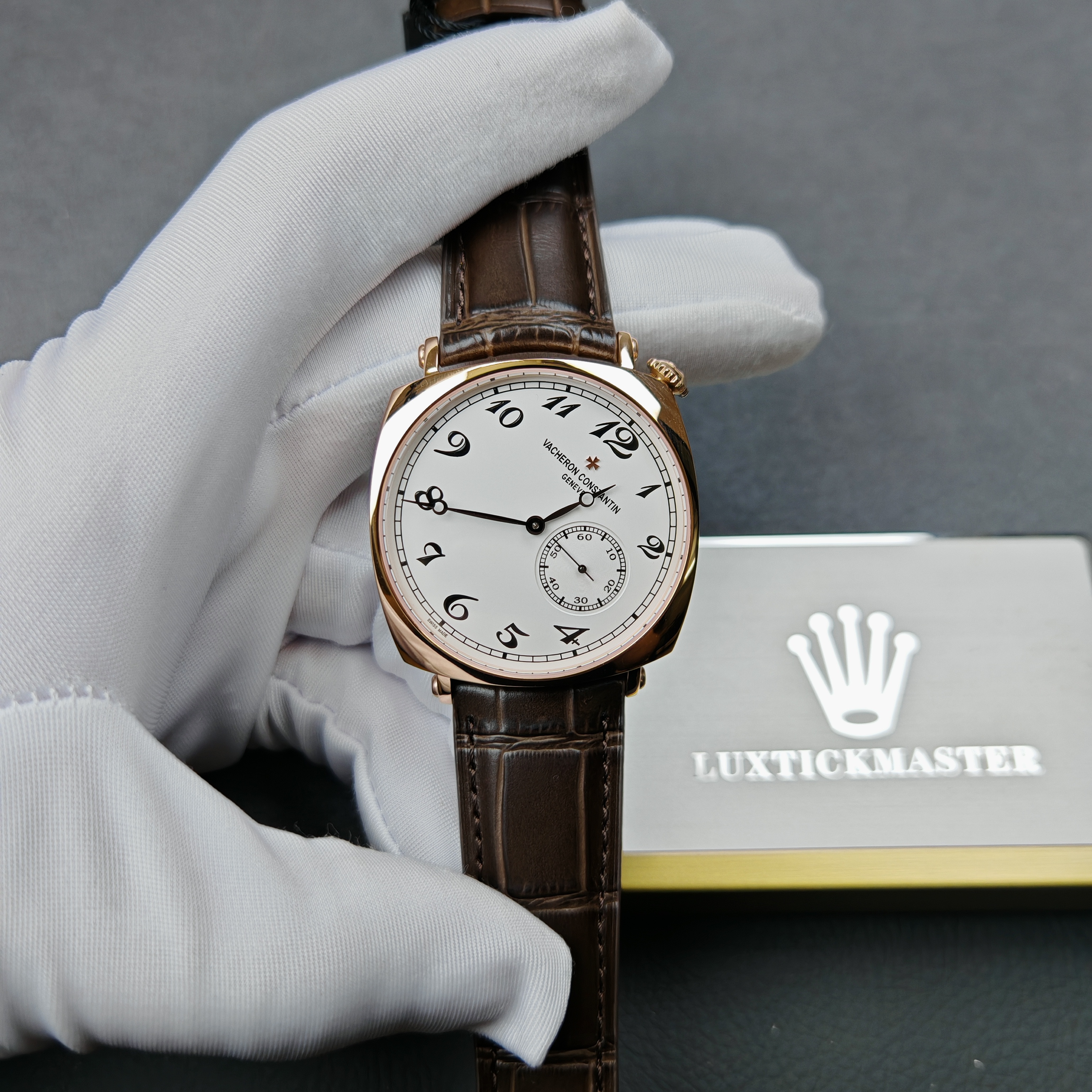 Super Clone Vacheron Constantin 82035/000R-9359 40X40mm