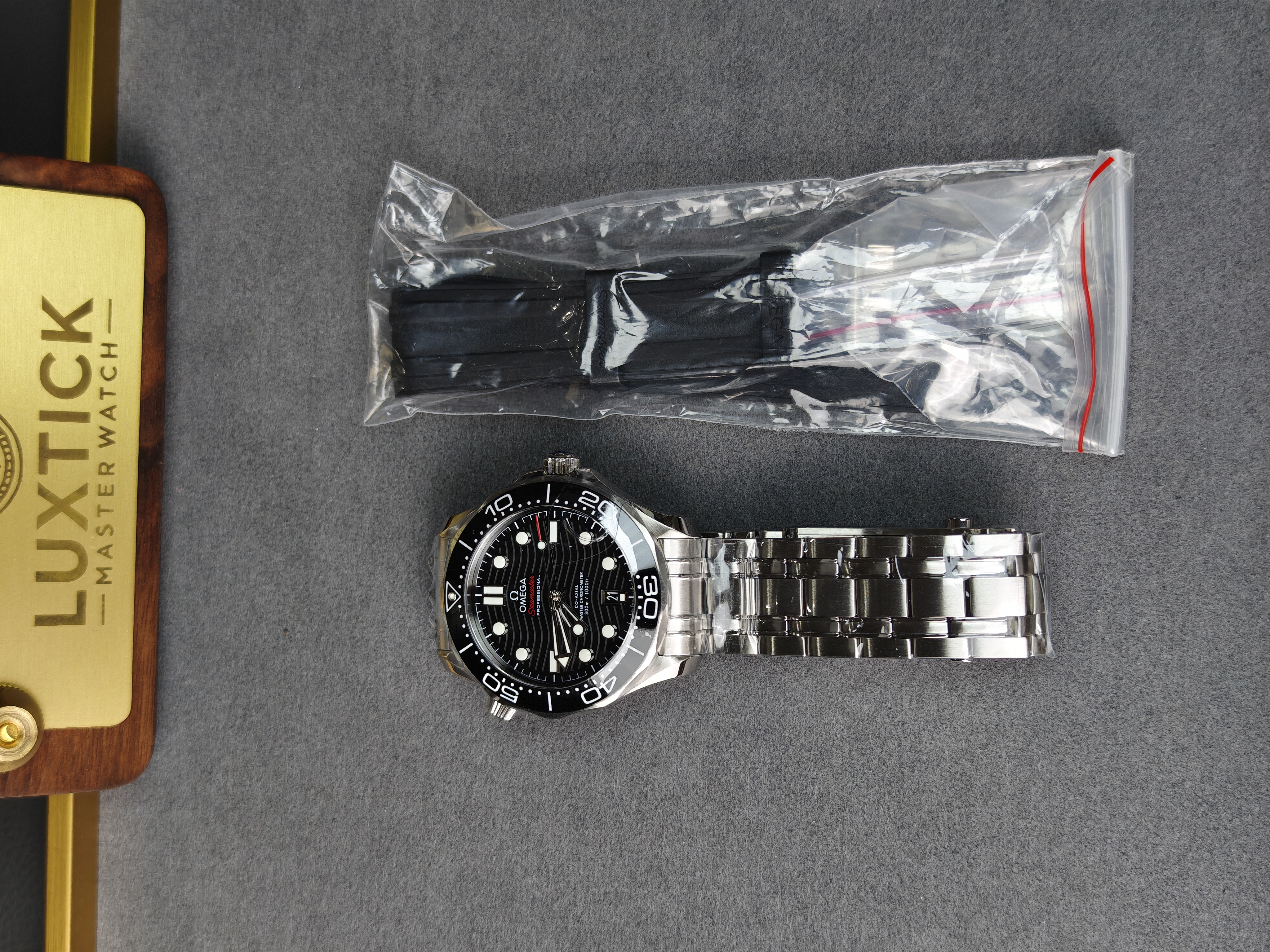 OMEGA Super Clone  Seamaster Diver 300M Watch