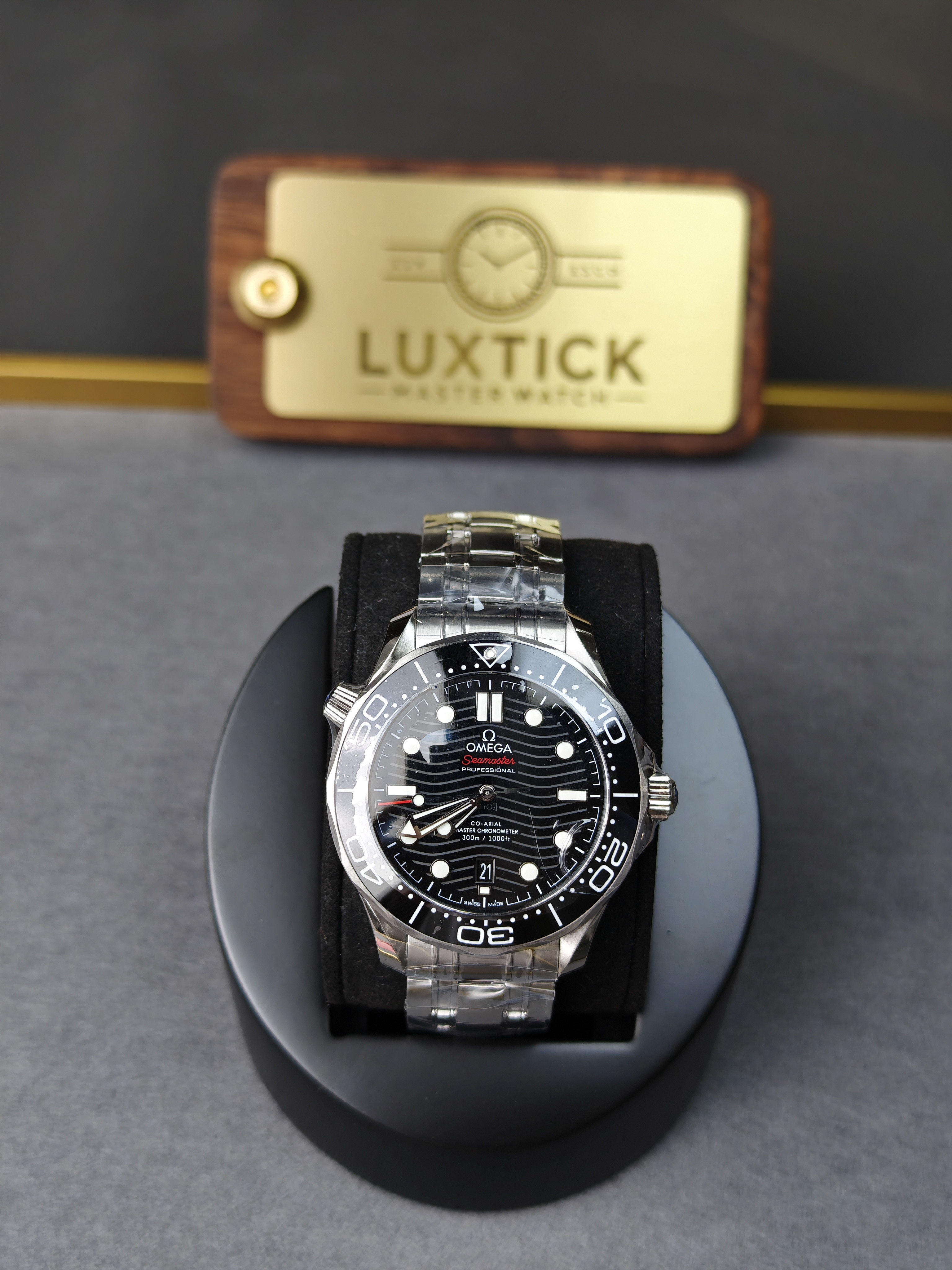 OMEGA Super Clone  Seamaster Diver 300M Watch