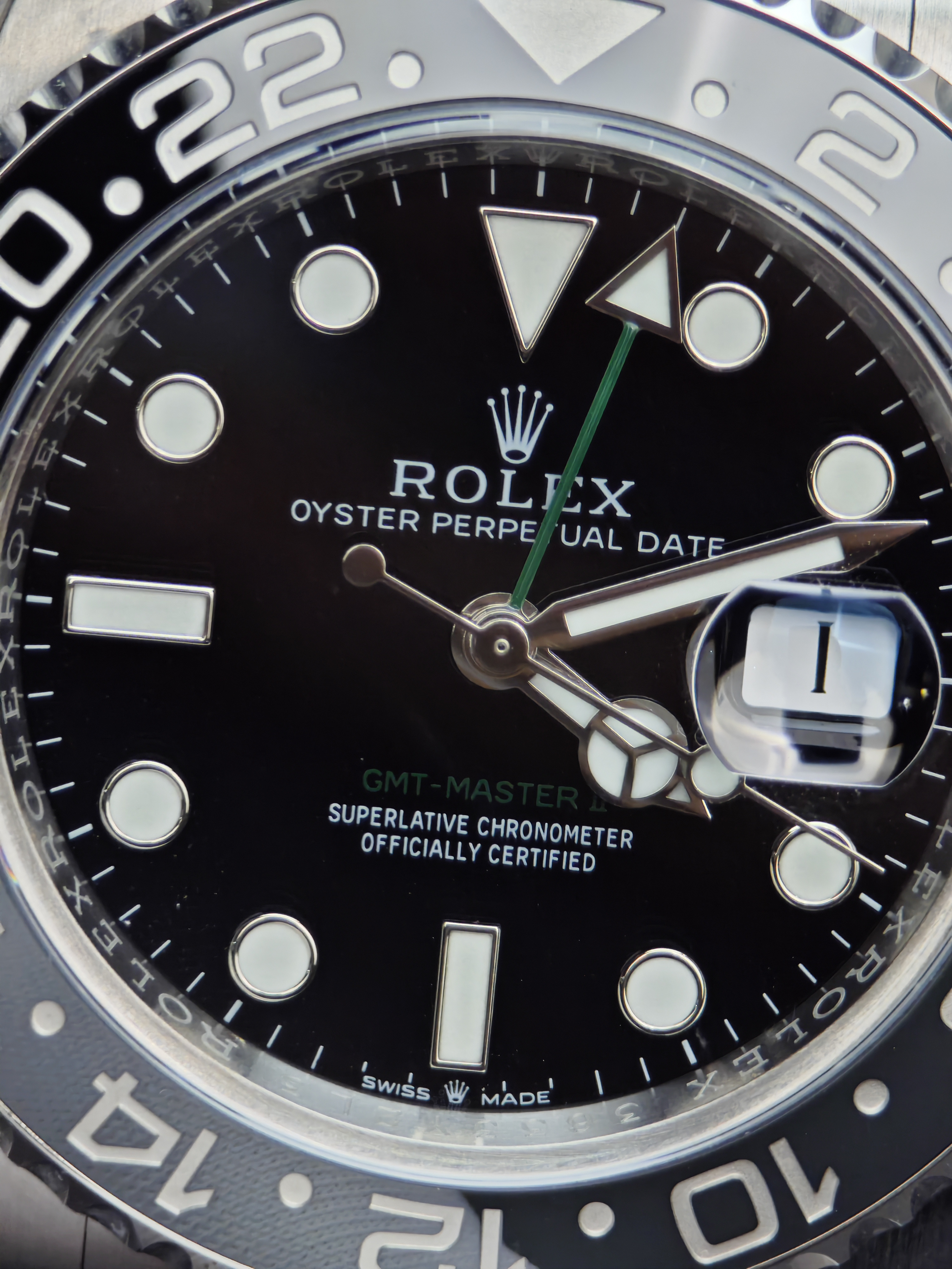 Rolex Bruce Wayne GMT Master II 126710grnr-0004 Black/Grey two-tone ceramic bezel Stainless Steel on Oyster (40mm) Super Clone