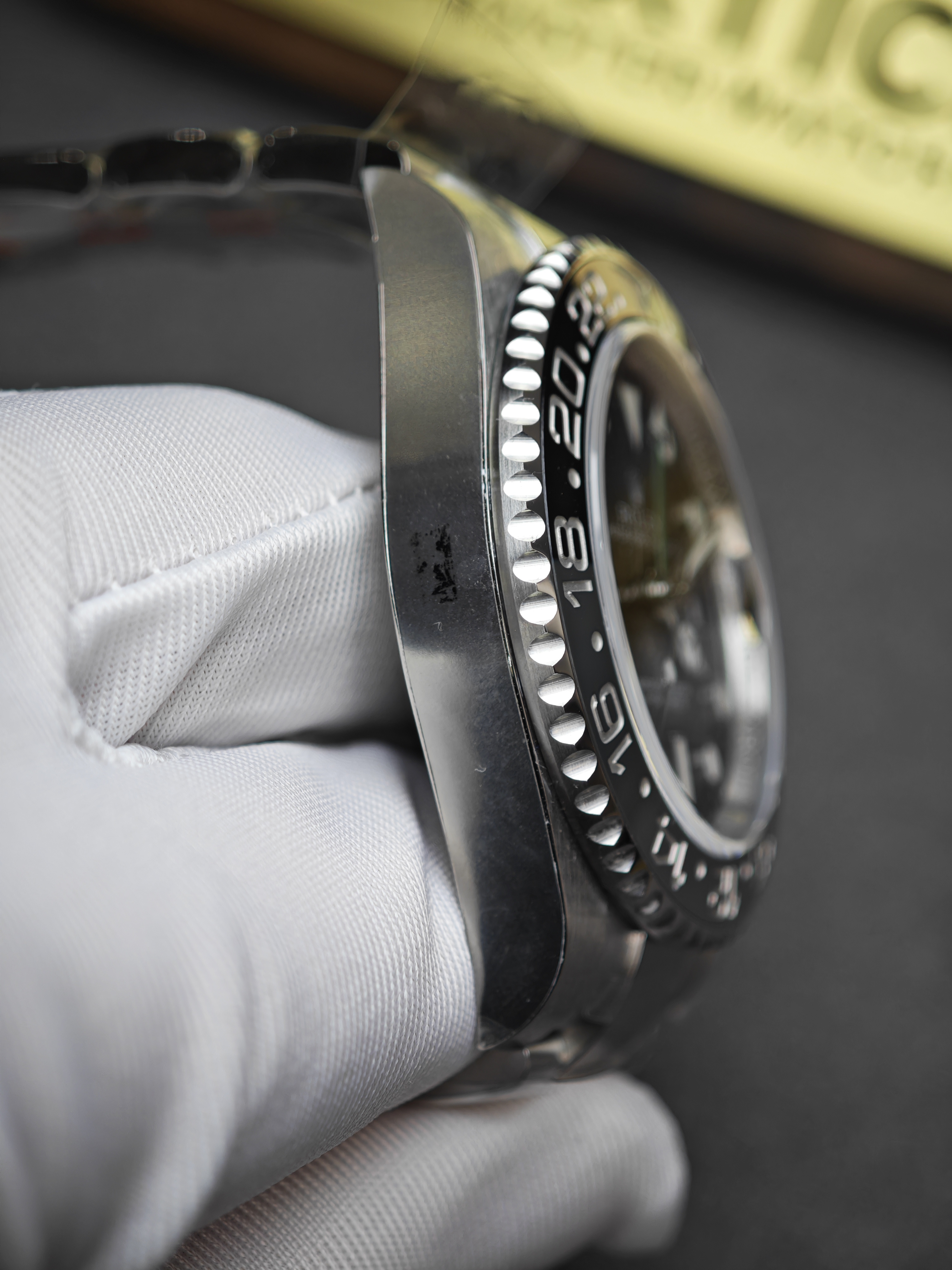 Rolex Bruce Wayne GMT Master II 126710grnr-0004 Black/Grey two-tone ceramic bezel Stainless Steel on Oyster (40mm) Super Clone