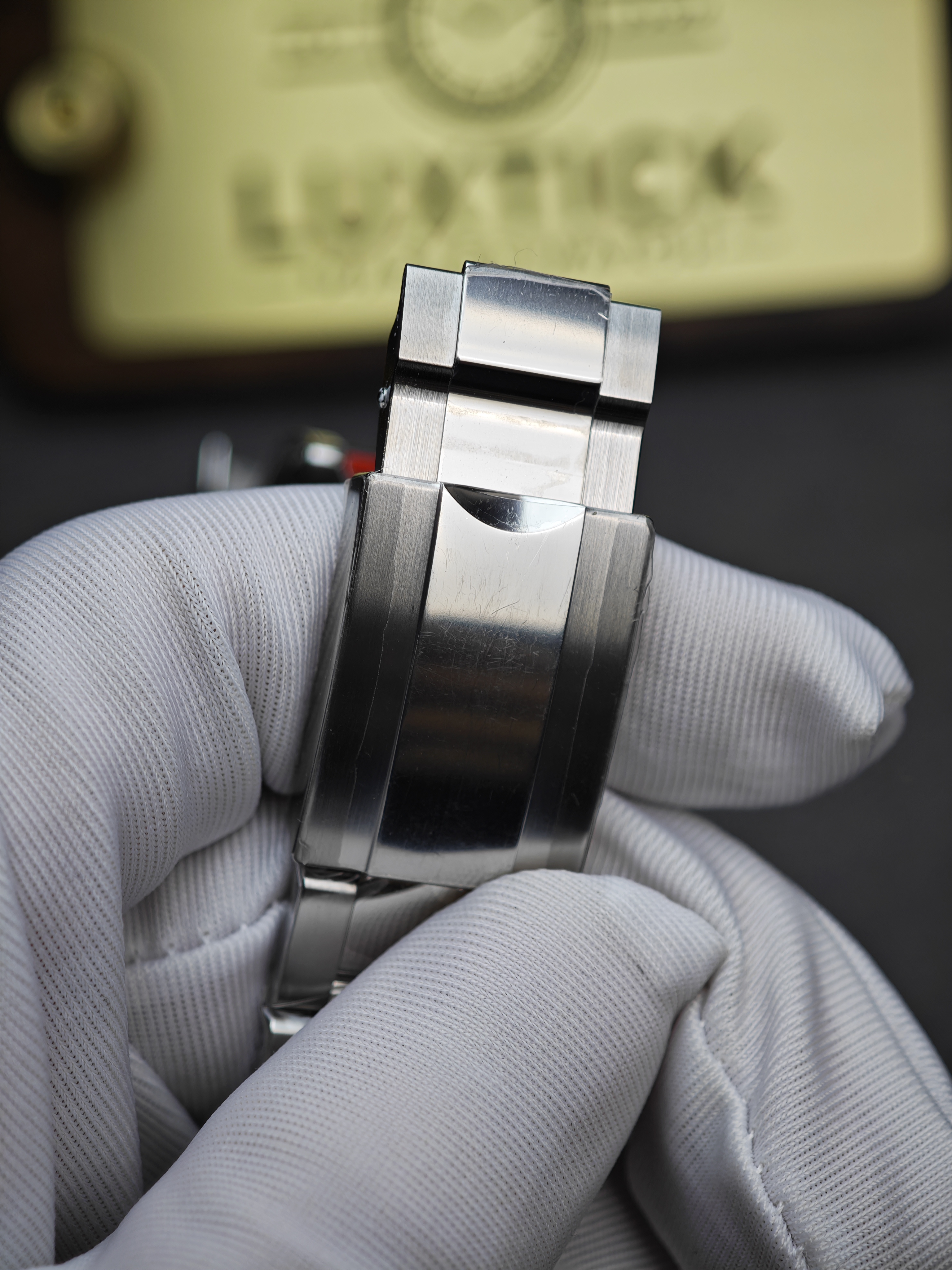 Rolex Bruce Wayne GMT Master II 126710grnr-0004 Black/Grey two-tone ceramic bezel Stainless Steel on Oyster (40mm) Super Clone