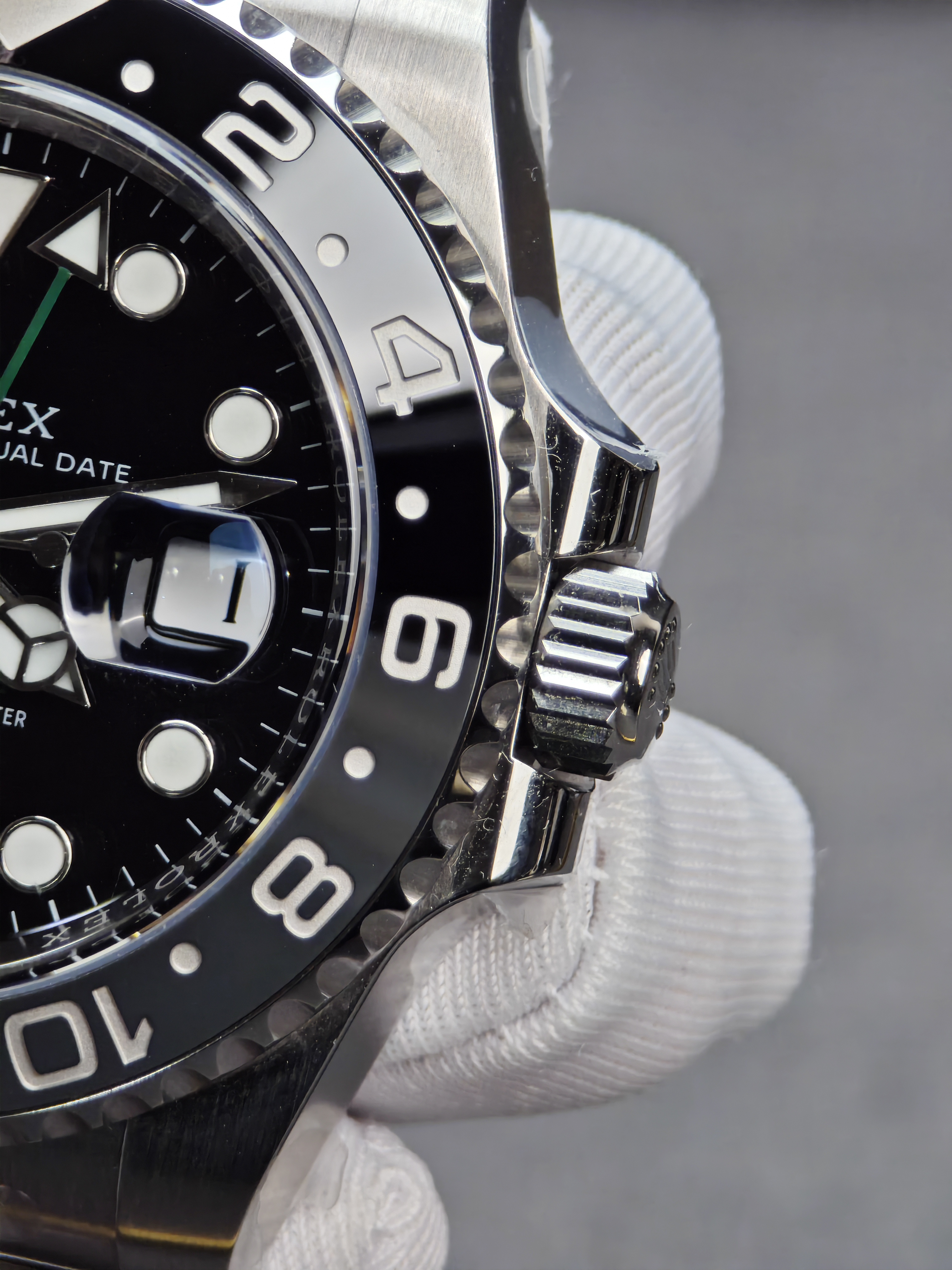 Rolex Bruce Wayne GMT Master II 126710grnr-0004 Black/Grey two-tone ceramic bezel Stainless Steel on Oyster (40mm) Super Clone