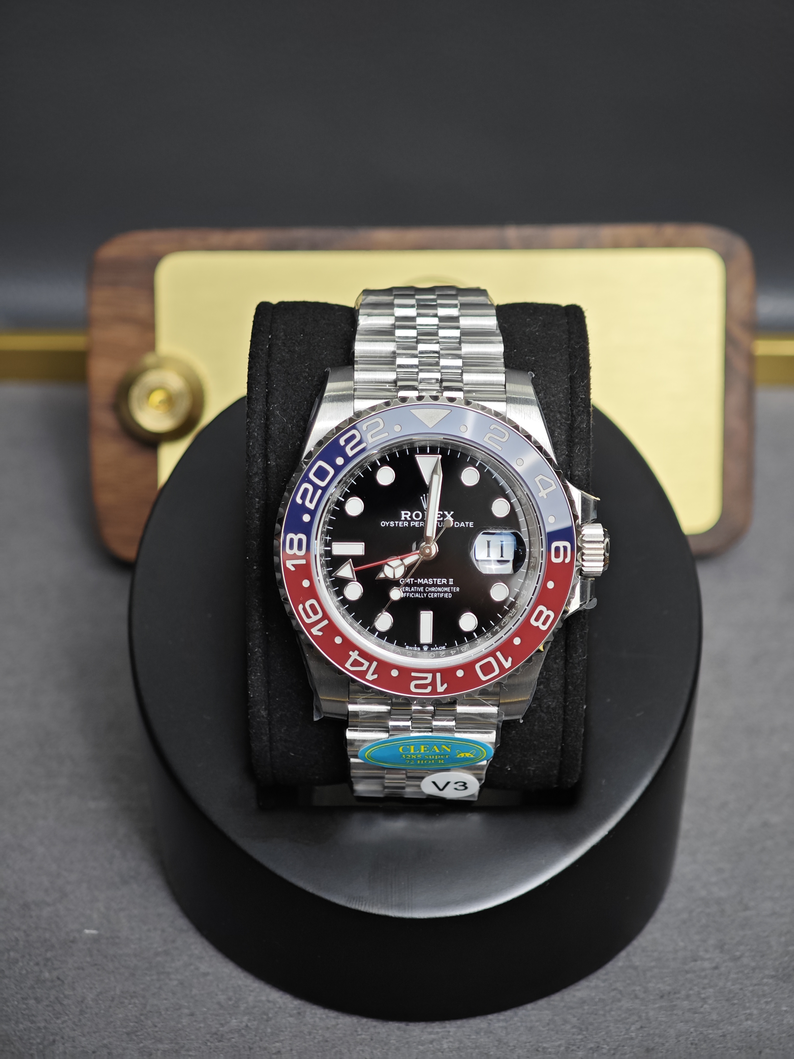 Rolex GMT Master II 126710BLRO Stainless Steel 'Pepsi' on Jubilee (40mm) Super Clone