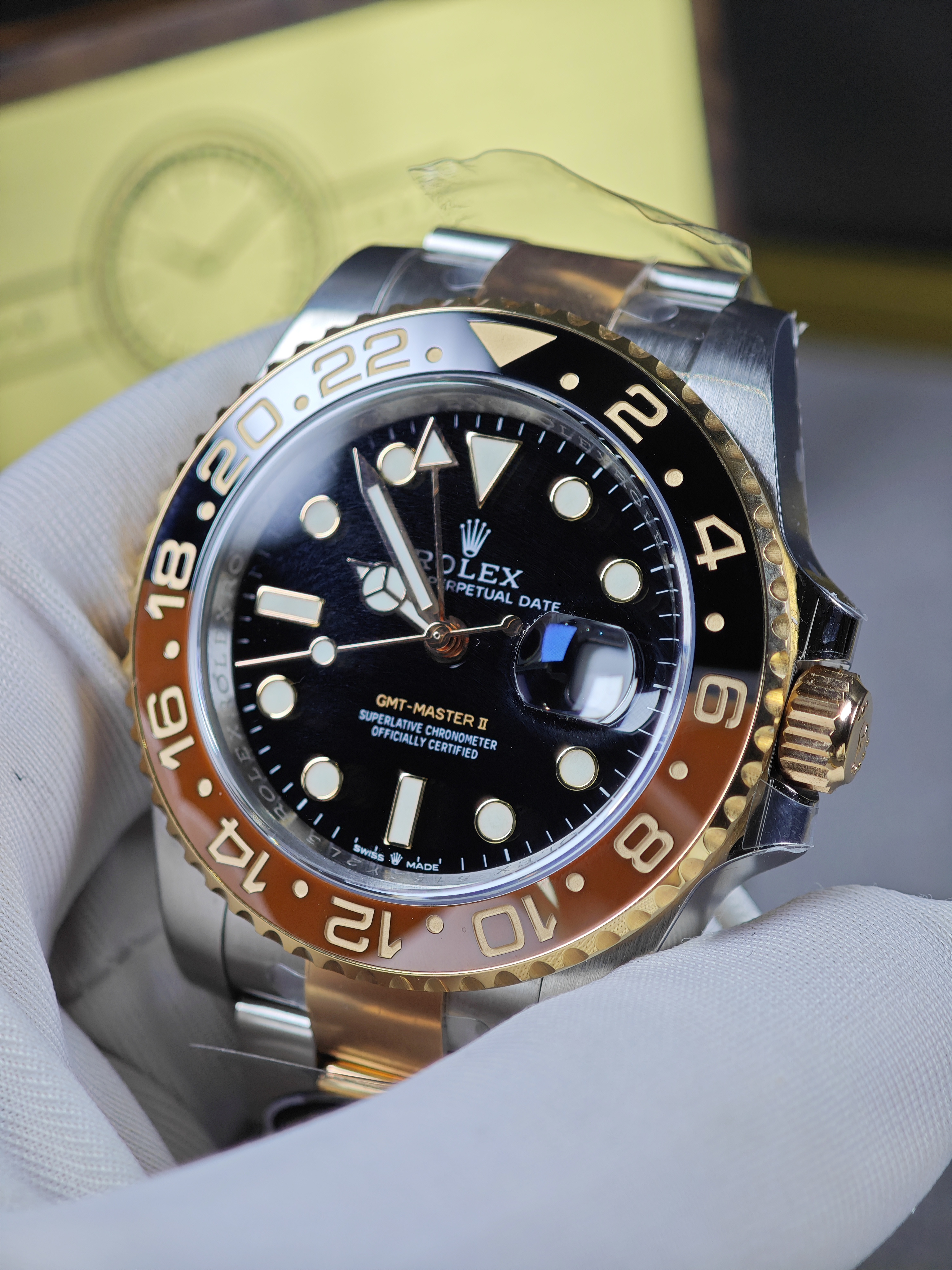 Rolex GMT Master II 126711CHNR Root Beer steel and rose gold 40mm Super Clone