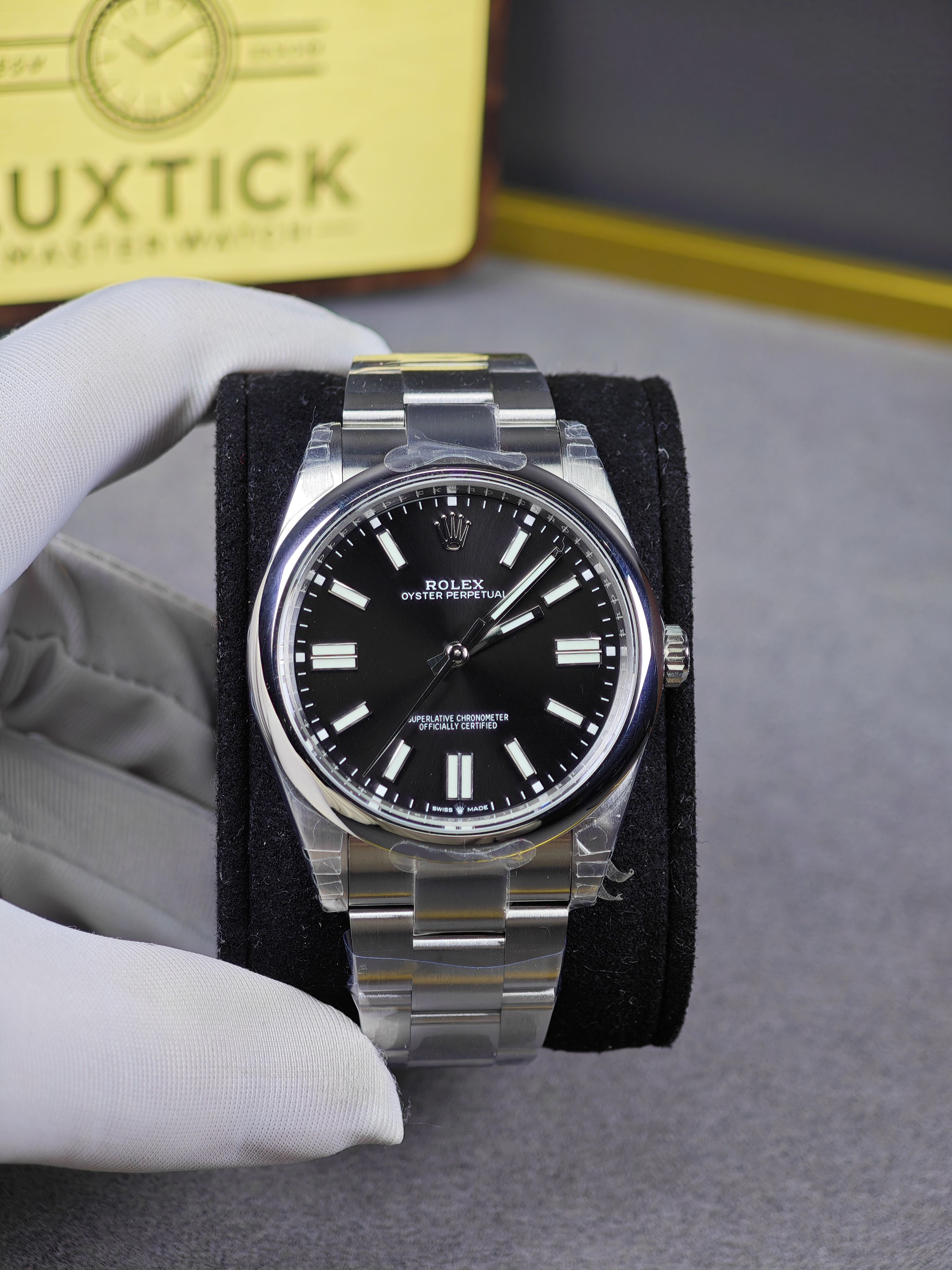 Super Clone Rolex 1:1 Oyster Perpetual 3230 Movement  M124300-0002 Watches