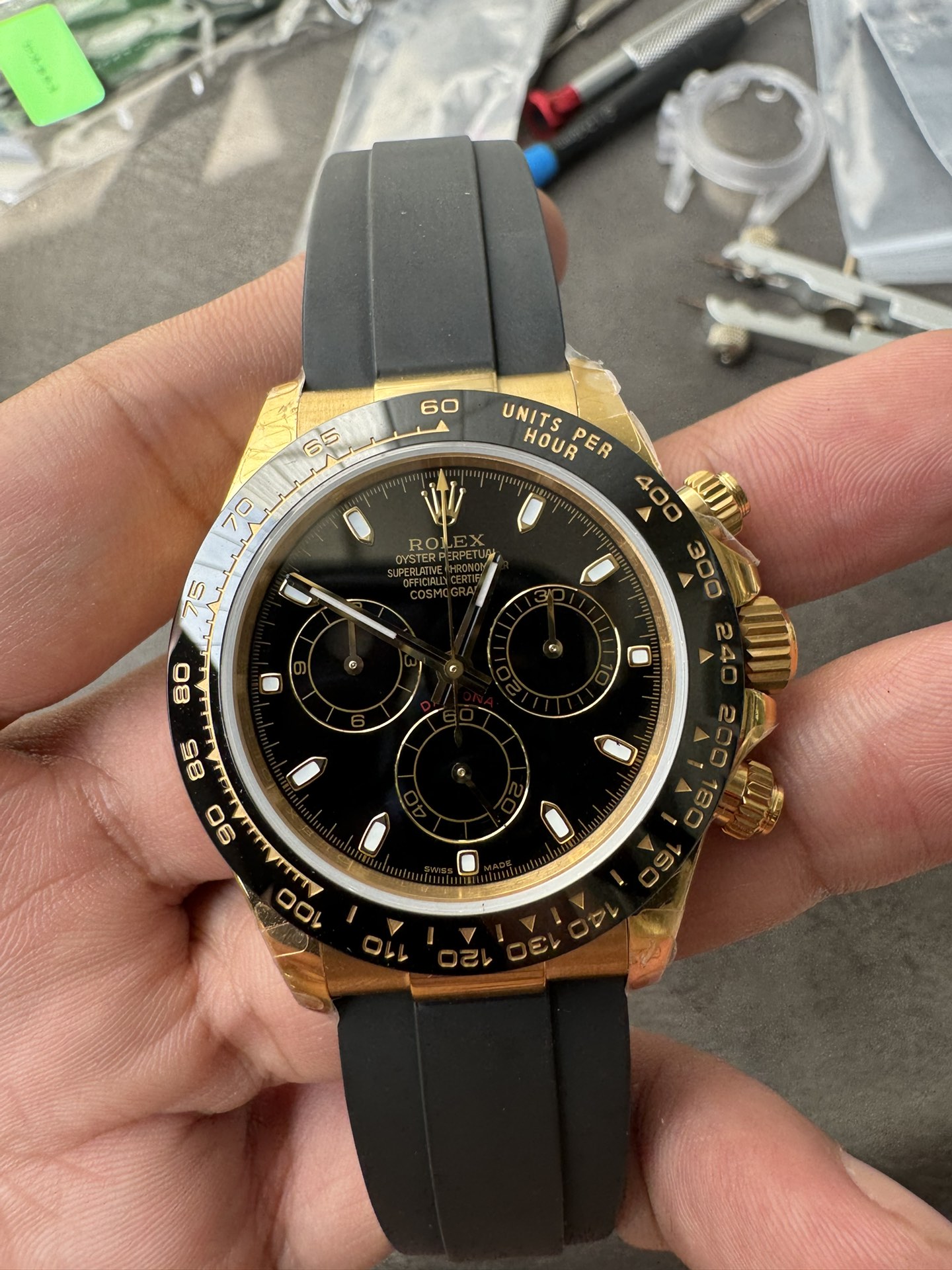 Super Clone Rolex 1:1 Daytona 116518LN Black Dial Gold Case Oysterflex | 4130 Movement