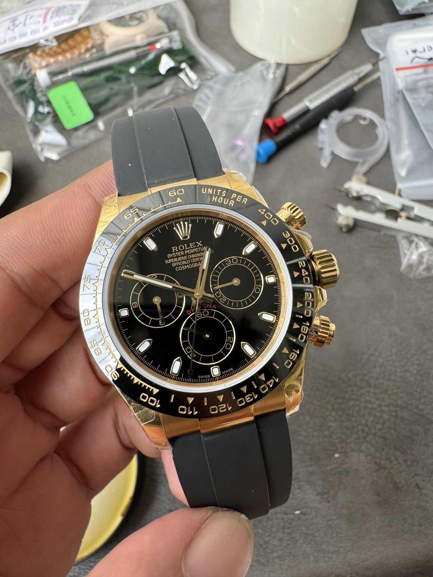 Super Clone Rolex 1:1 Daytona 116518LN Black Dial Gold Case Oysterflex | 4130 Movement