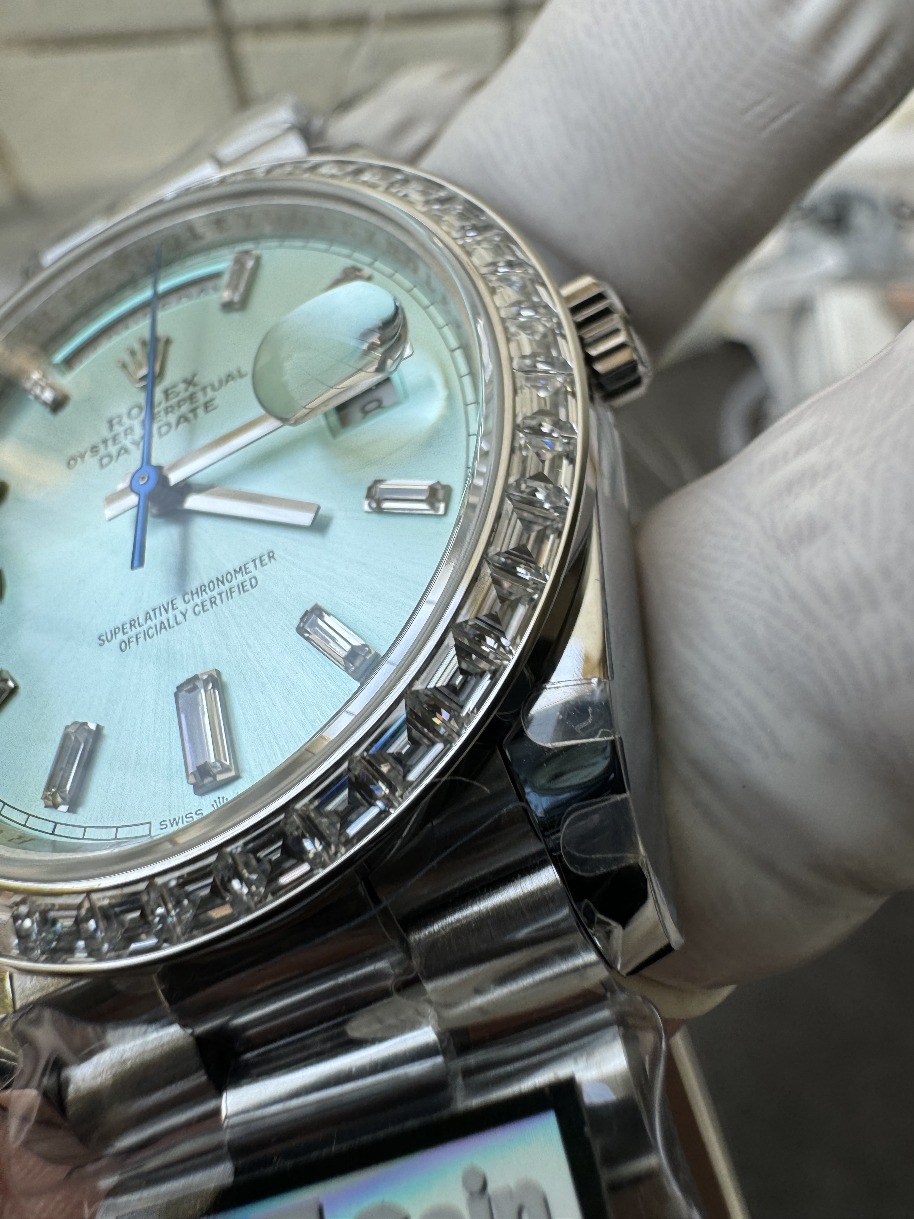 Super Clone Rolex 1:1 Day-Date 228206 Ice Blue Platinum Diamond Bezel Watch