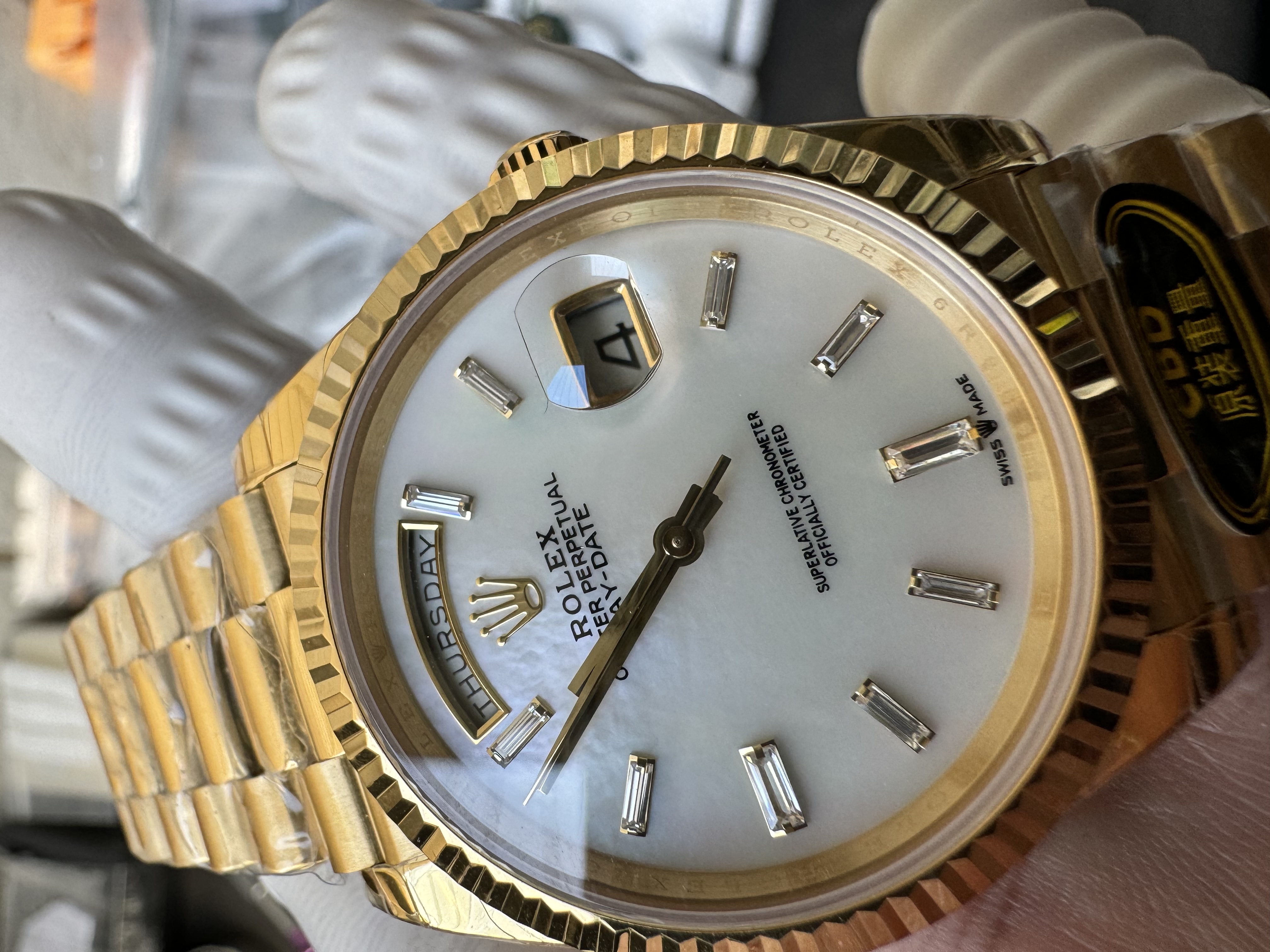 Super Clone Rolex 1:1 Day-Date 228238 Champagne Diamond Dial President Watch