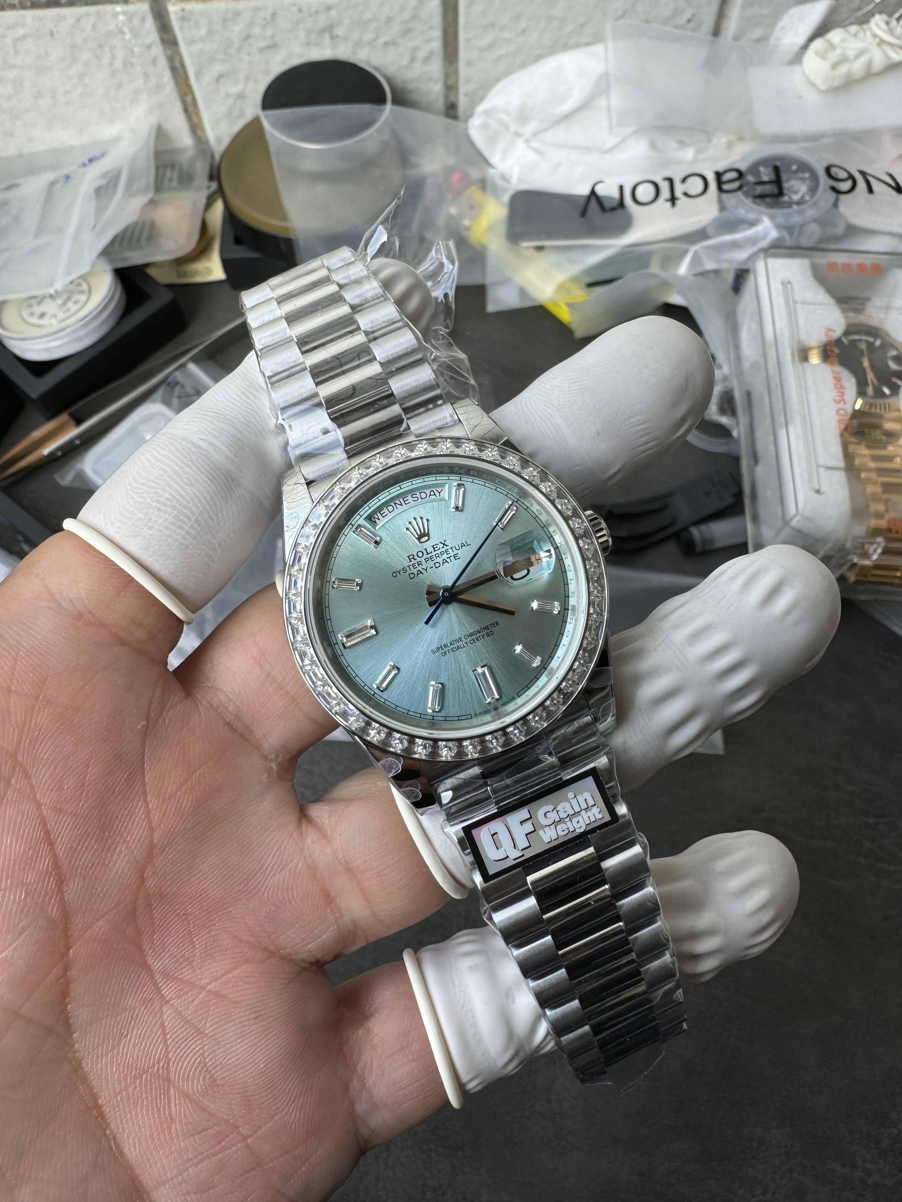 Super Clone Rolex 1:1 Day-Date 228206 Ice Blue Platinum Diamond Bezel Watch