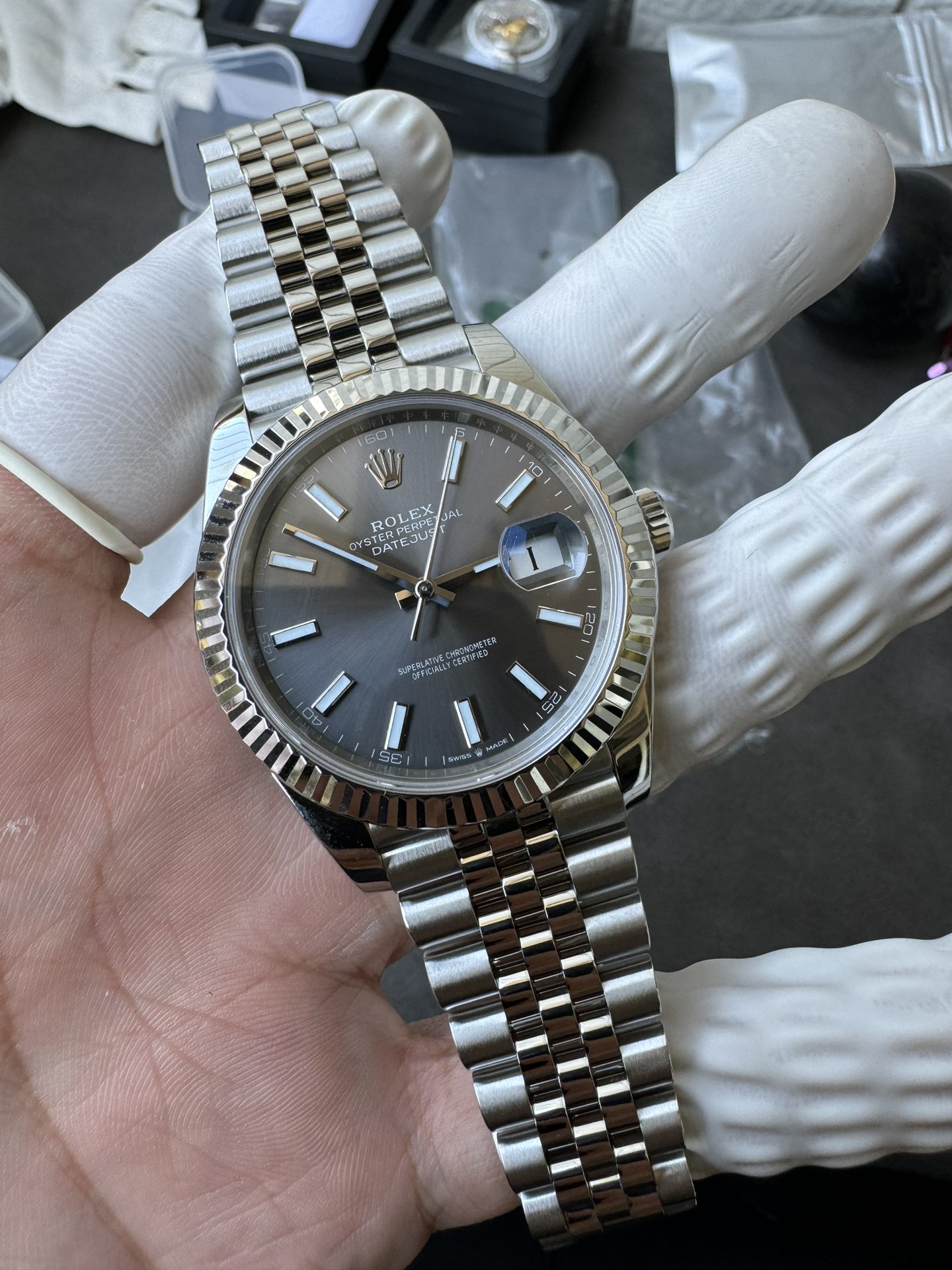 Super Clone 1:1 Rolex Datejust 41mm m126334 | Slate Grey Sunburst Dial | Fluted Bezel | Jubilee Bracelet | 3235 Movement