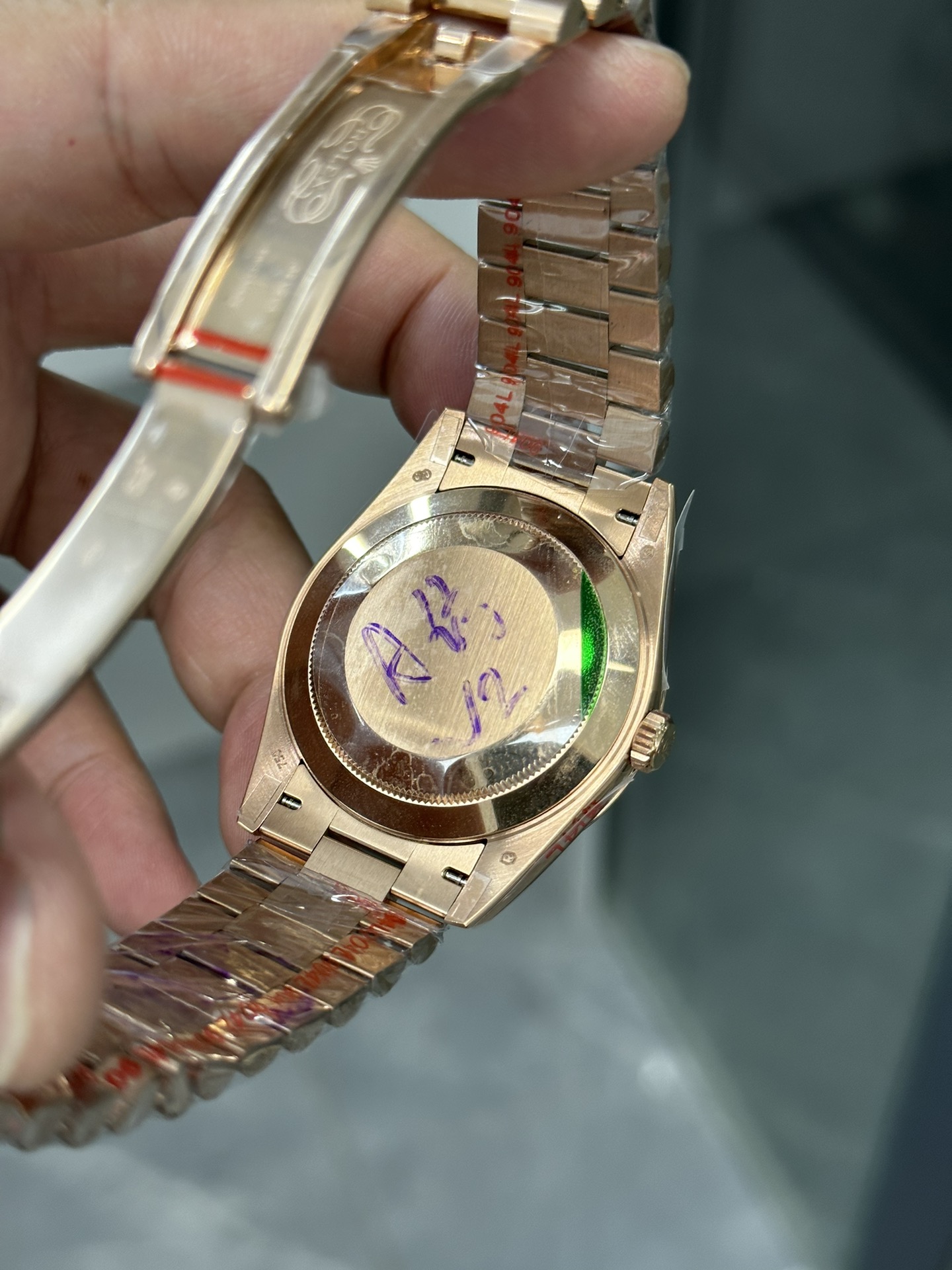 Super Clone Rolex 1:1 Day-Date 40 228235 White Roman Dial Rose Gold Watch