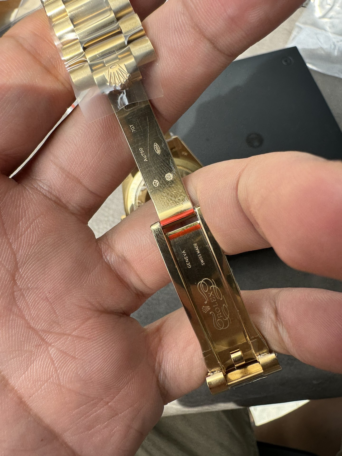 Rolex Day-Date m228238-0004 Yellow gold with Black diamond-set Dial President bracelet (40mm) Super Clone