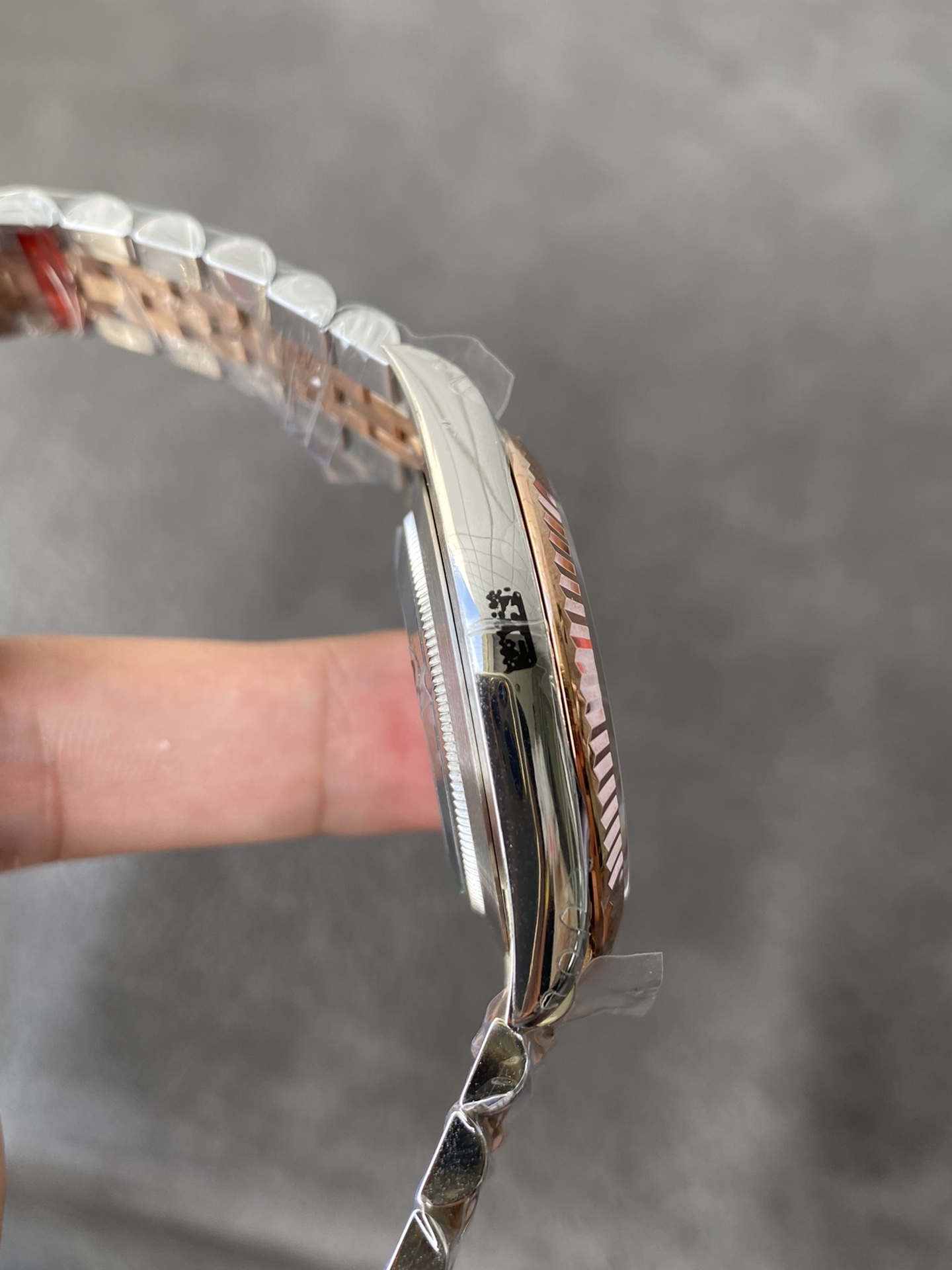 Super Clone Rolex 1:1 Datejust 41mm White Motif Dial Rose Gold Two-Tone Jubilee Bracelet – 3235 Movement