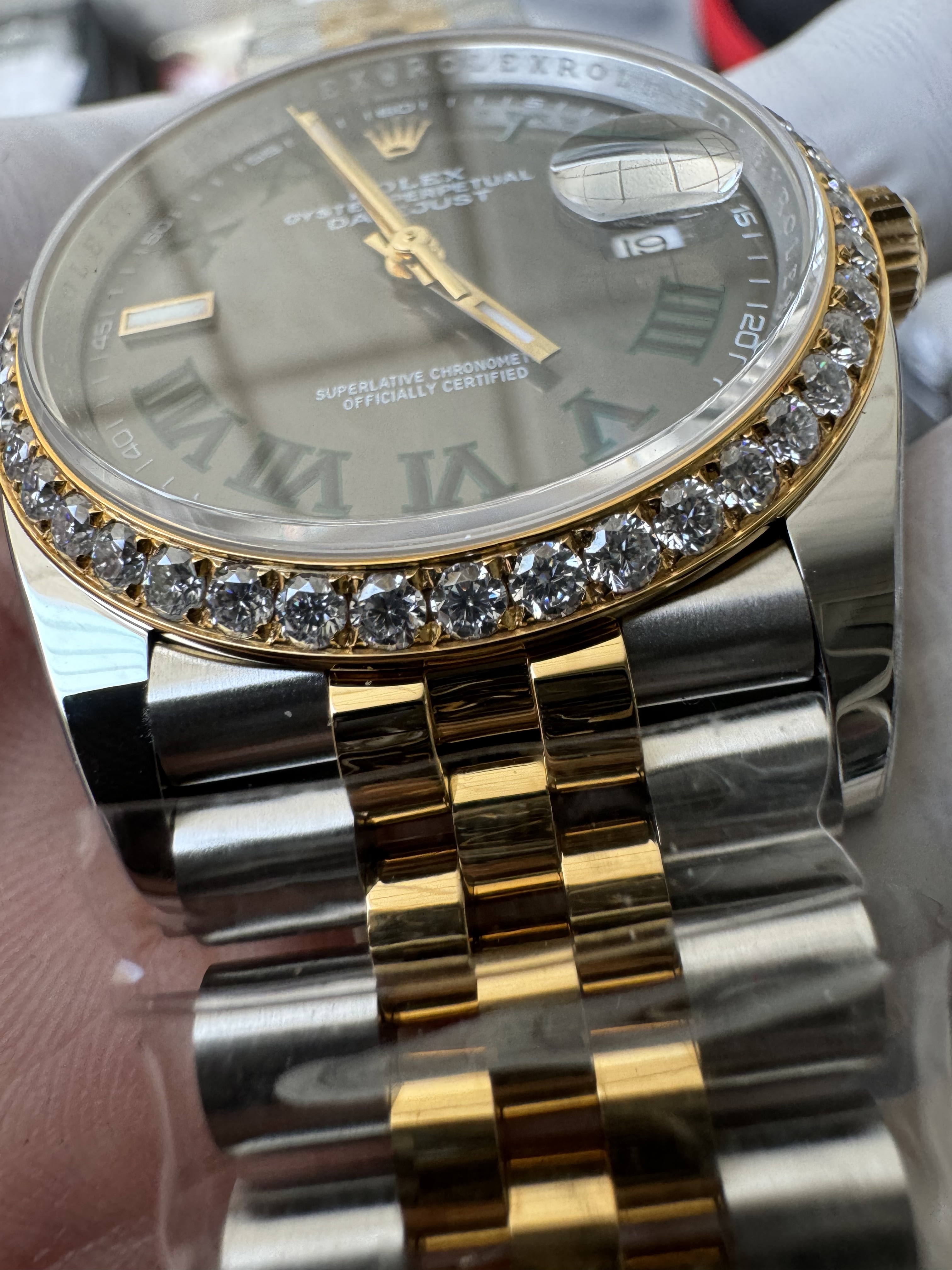 Super Clone 1:1 Rolex Datejust 36mm Olive Green Roman Dial Diamond Bezel – Ref. m126233 | 3235 Movement | Two-Tone Jubilee Bracelet