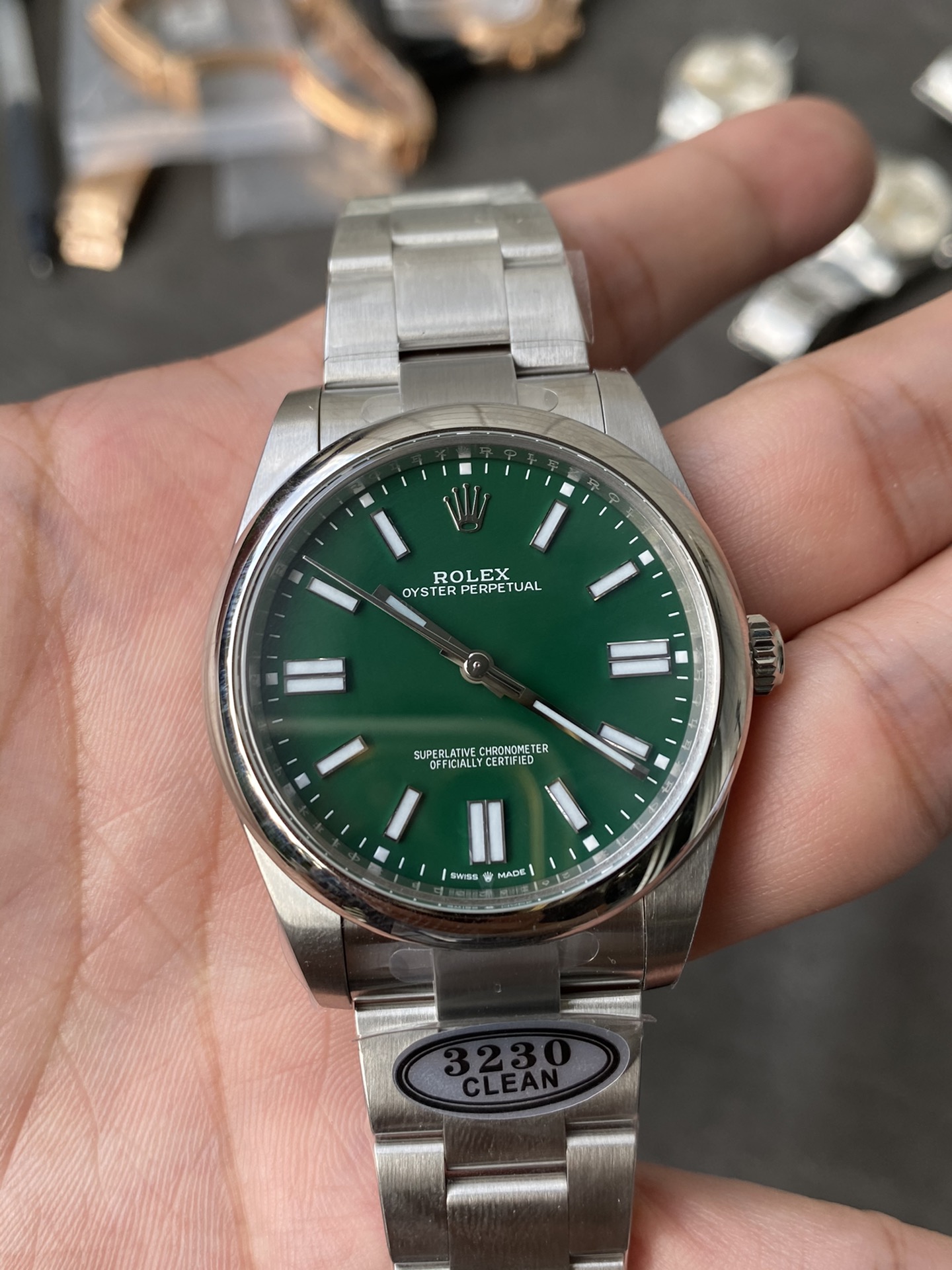 Super Clone Rolex 1:1 Oyster Perpetual 124300 Green Dial 41mm 3230 Movement
