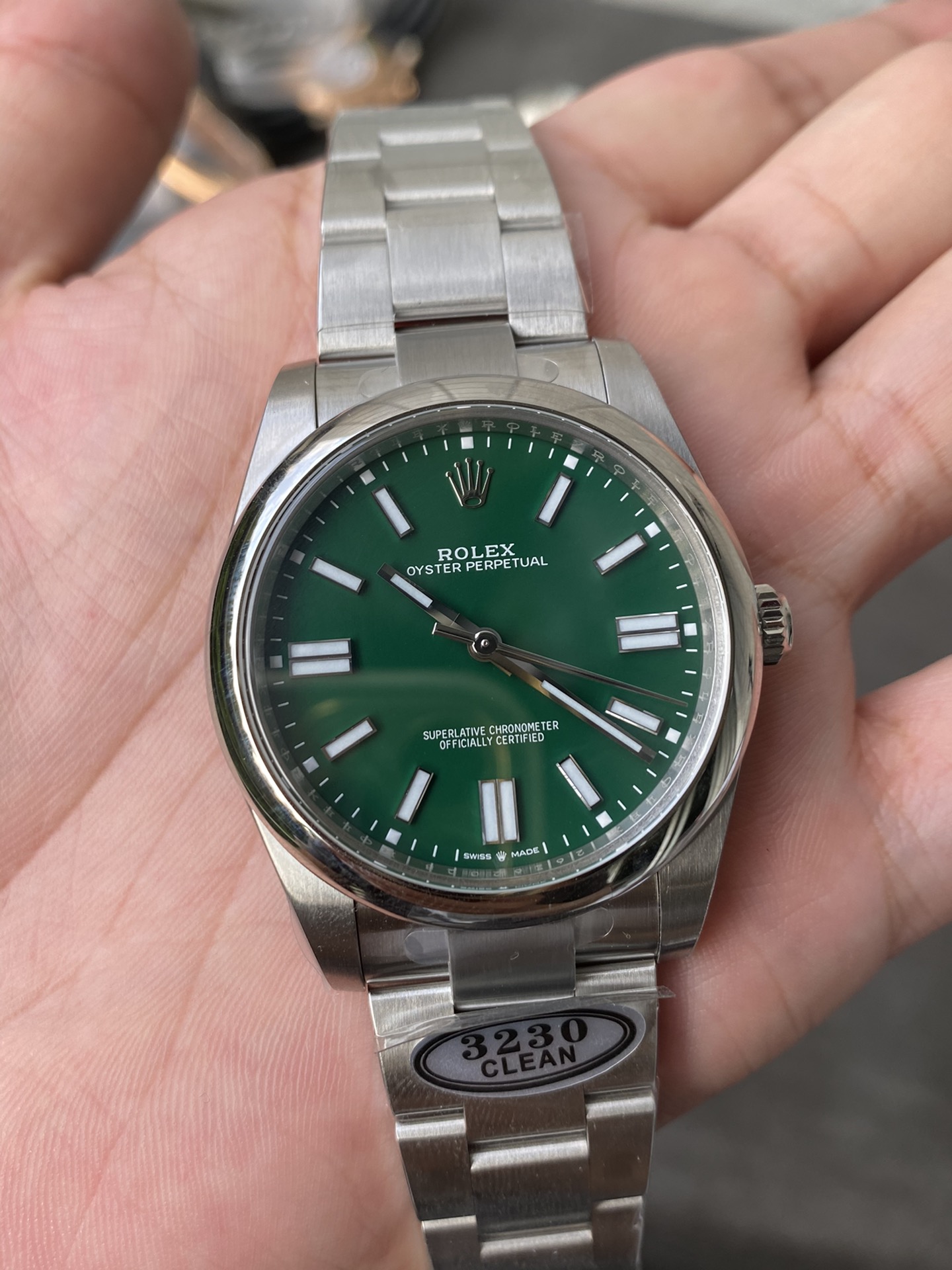 Super Clone Rolex 1:1 Oyster Perpetual 124300 Green Dial 41mm 3230 Movement
