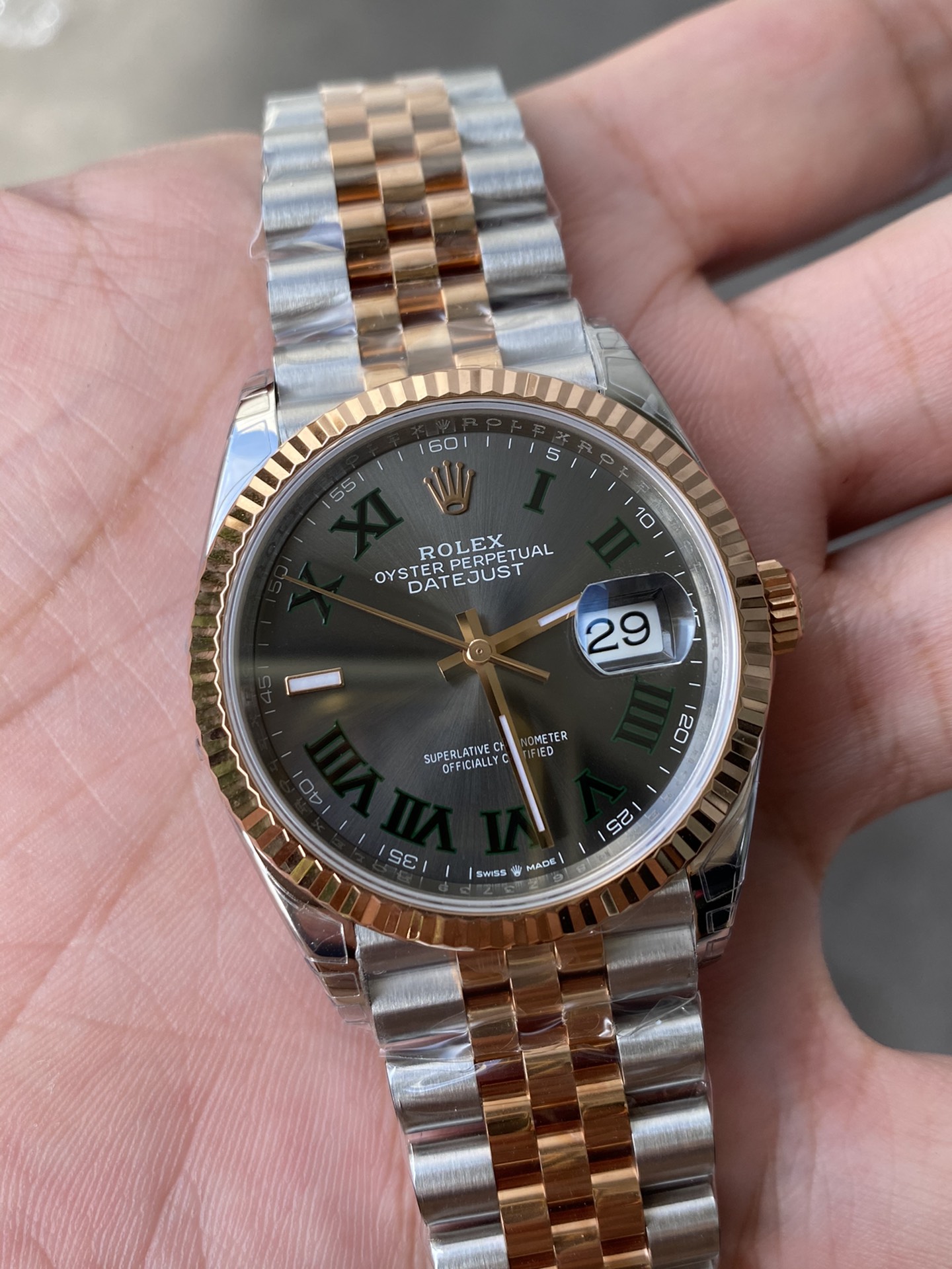 Super Clone Rolex 1:1 Datejust 36mm Olive Green Roman Dial Two-Tone Jubilee Bracelet – 3235 Movement