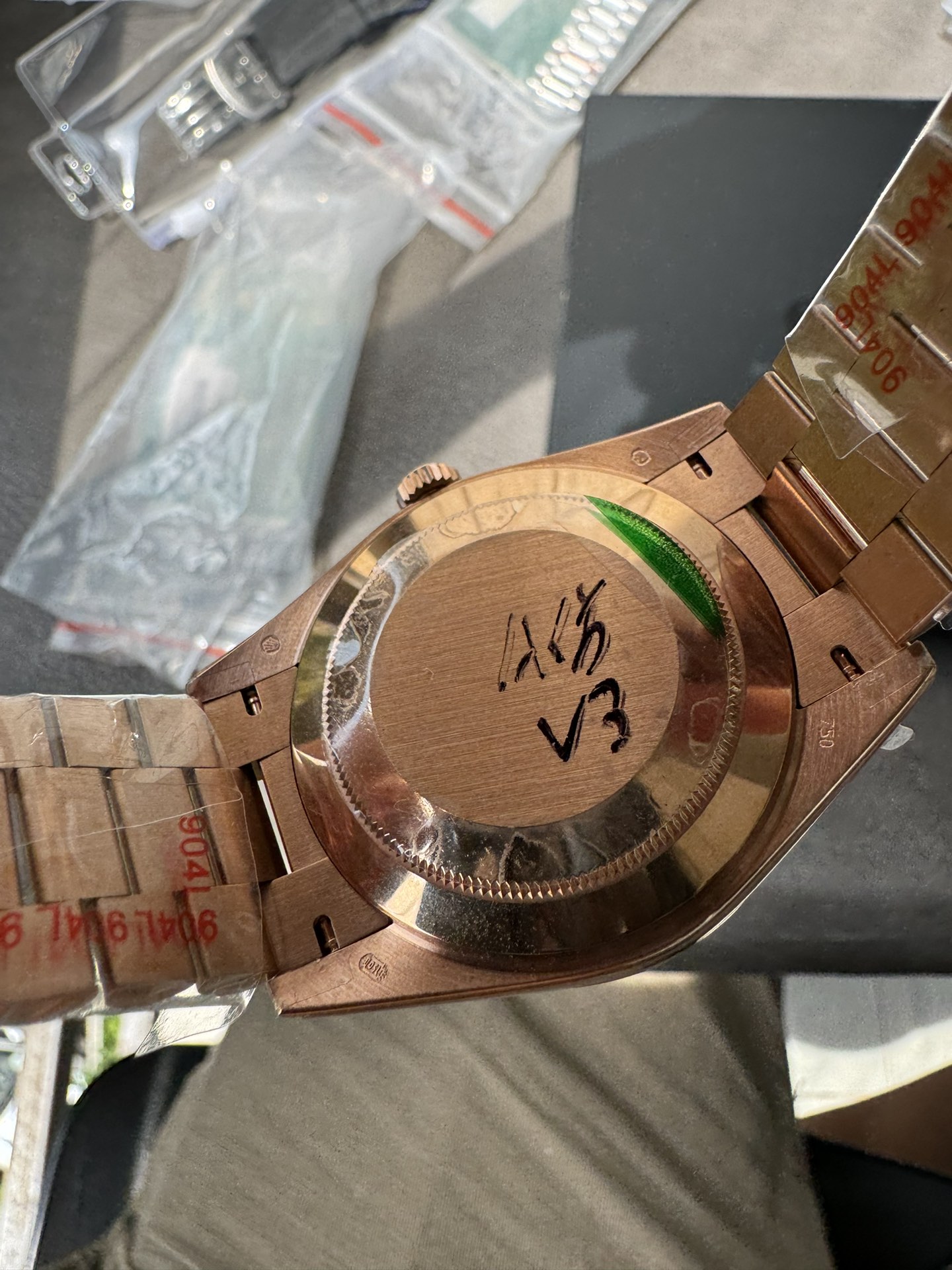 Super Clone Rolex 1:1 Day-Date 40 228235 Chocolate Dial Everose Gold President Watch