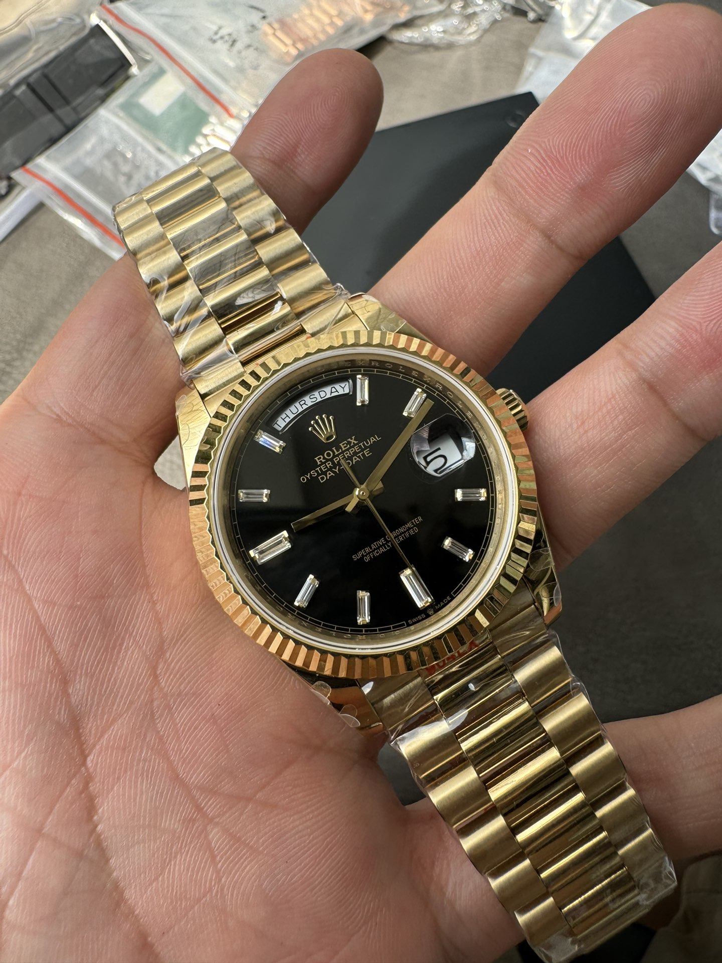 Rolex Day-Date m228238-0004 Yellow gold with Black diamond-set Dial President bracelet (40mm) Super Clone