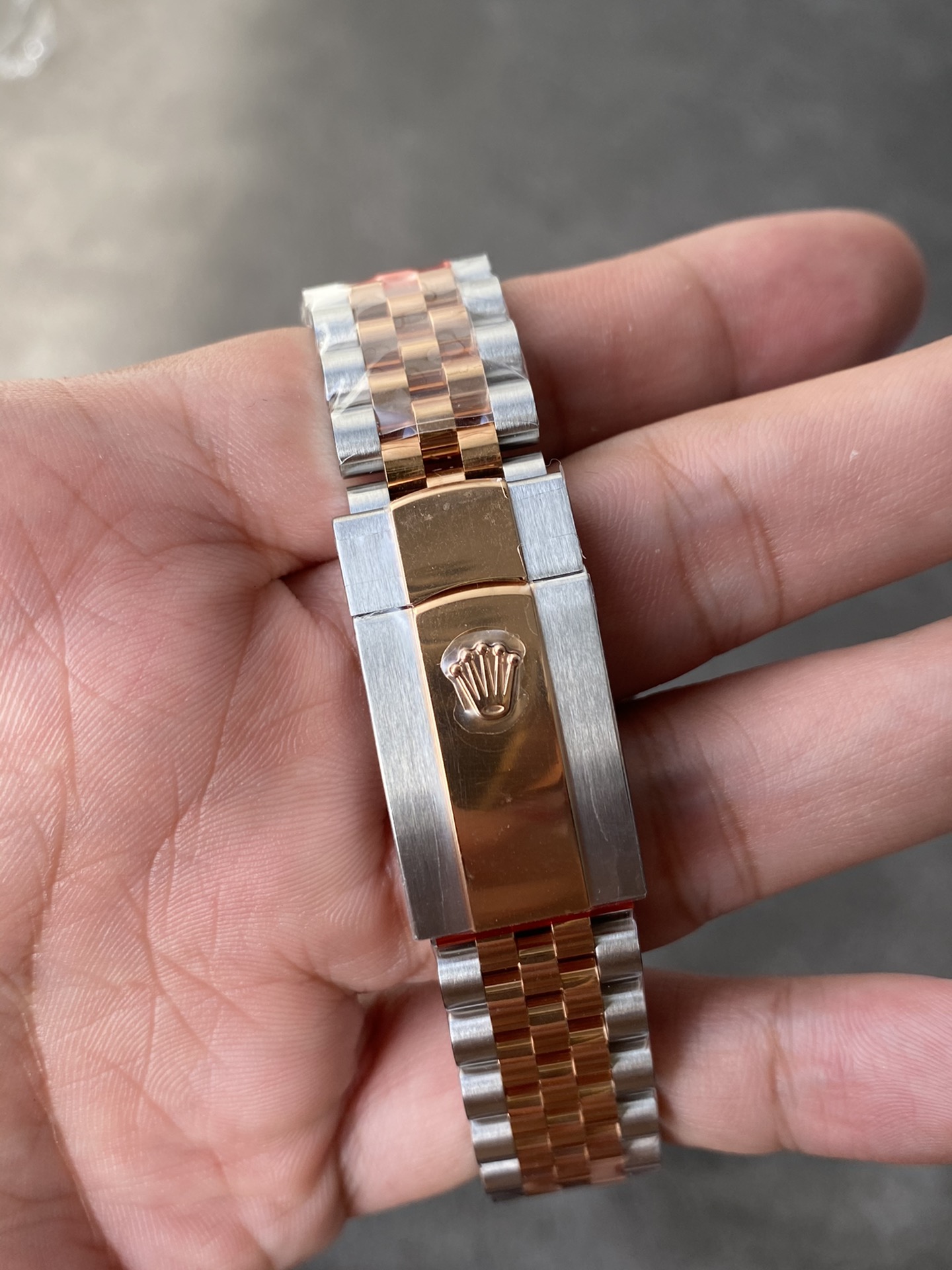 Super Clone Rolex 1:1 Datejust 36mm Olive Green Roman Dial Two-Tone Jubilee Bracelet – 3235 Movement