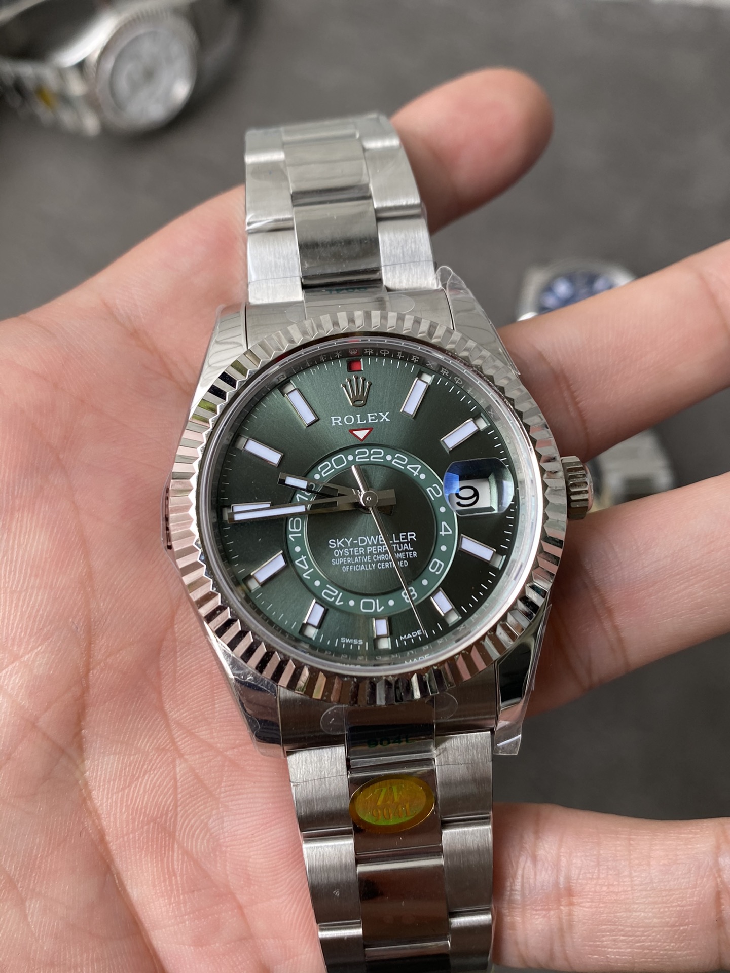 Super Clone Rolex 1:1 Sky-Dweller Green Dial 326934 42mm Annual Calendar 9001 Movement