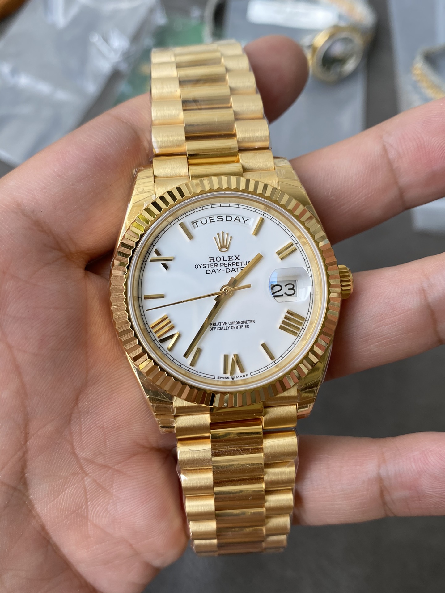 Super Clone Rolex 1:1 Day-Date 40 228238 White Dial Roman Numerals Yellow Gold Watch