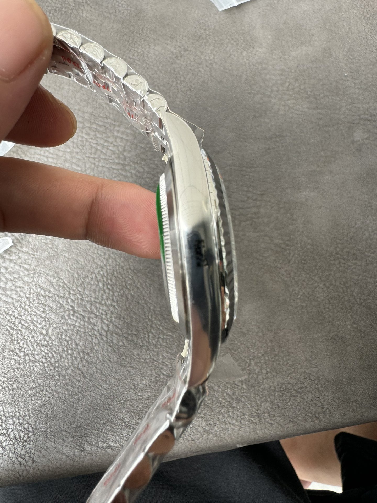 Super Clone Rolex 1:1 Datejust 41mm 126334 3235 Movement – Silver Dial & Stainless Steel Jubilee Bracelet