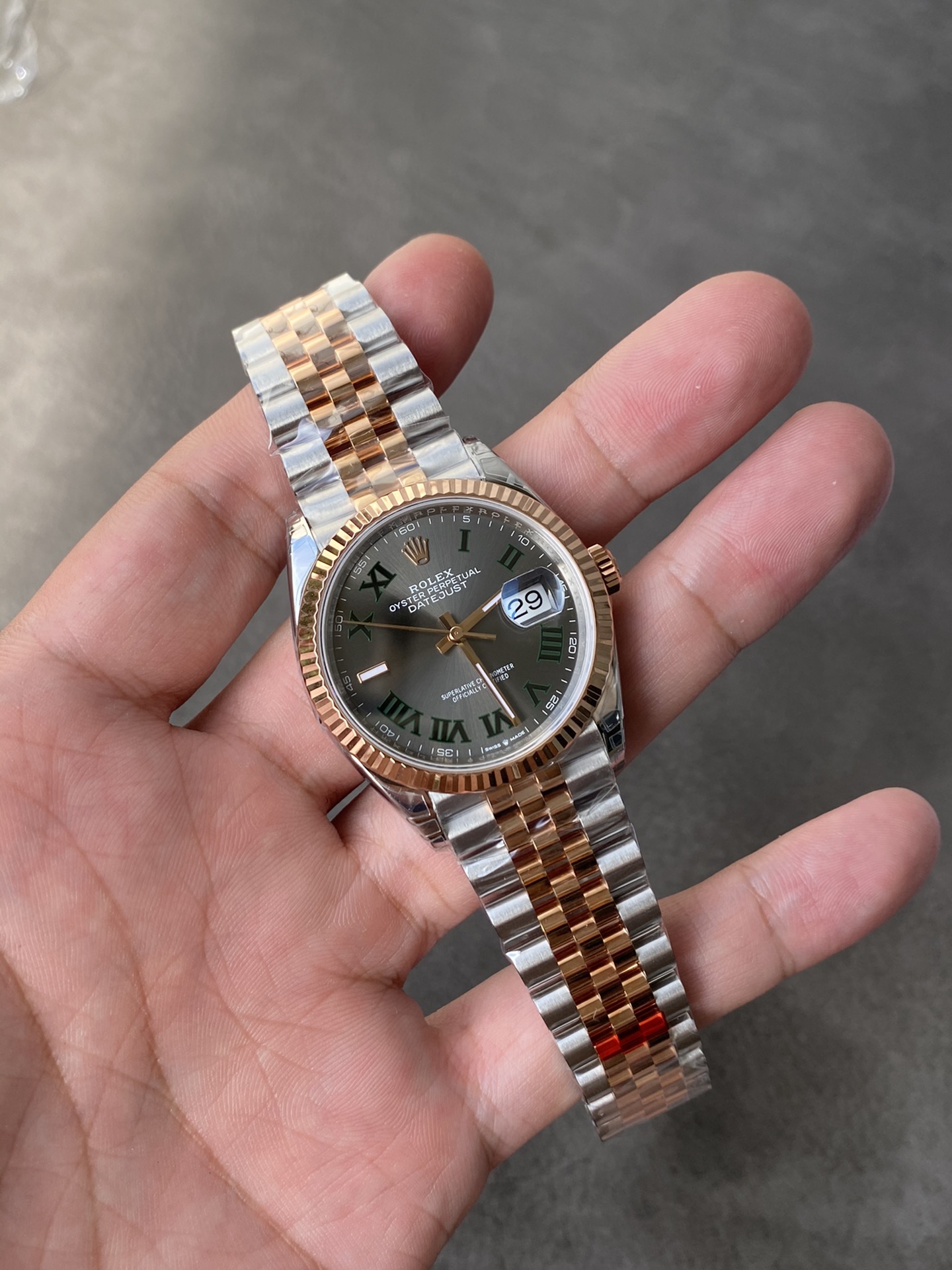 Super Clone Rolex 1:1 Datejust 36mm Olive Green Roman Dial Two-Tone Jubilee Bracelet – 3235 Movement