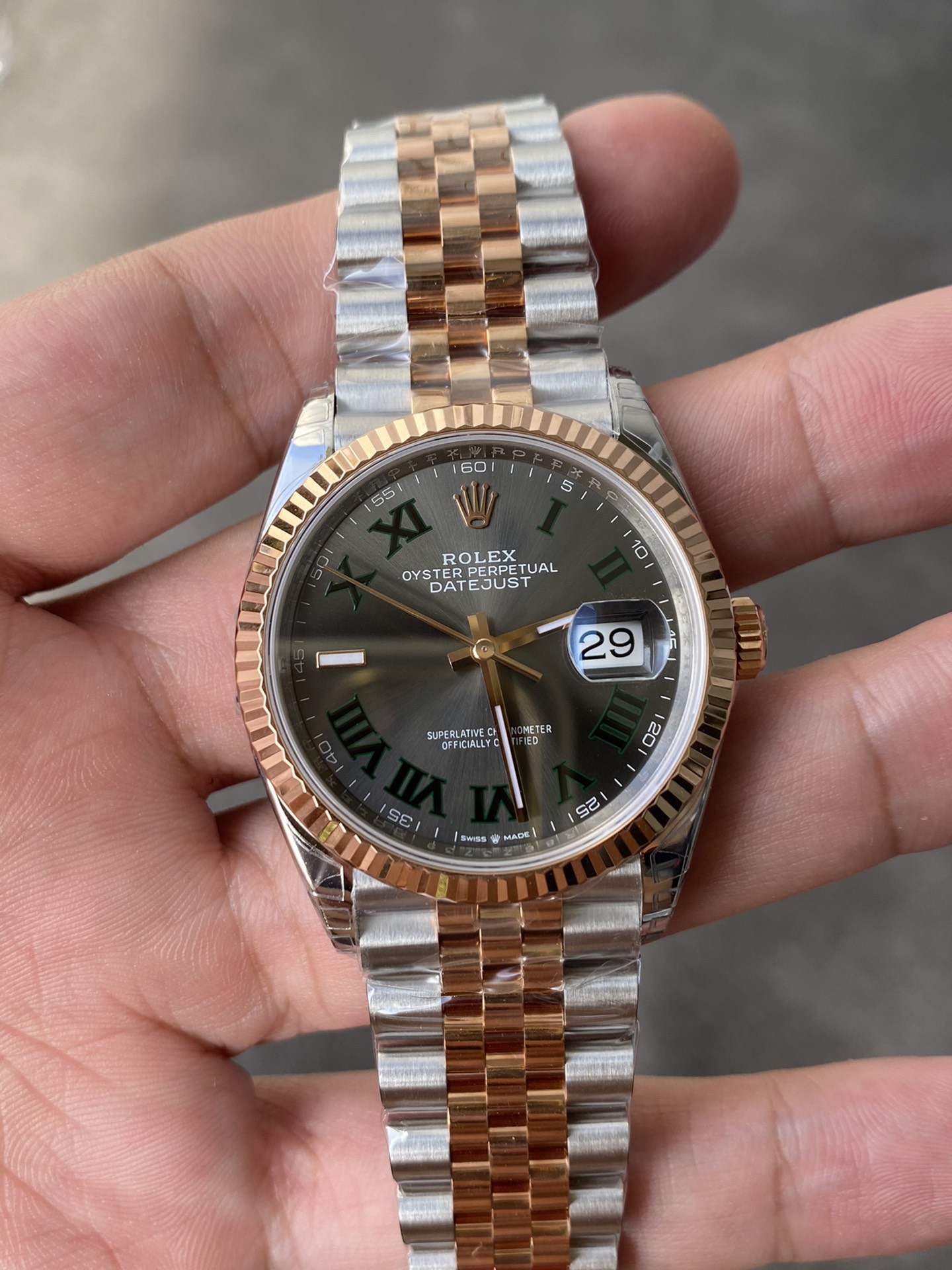 Super Clone Rolex 1:1 Datejust 36mm Olive Green Roman Dial Two-Tone Jubilee Bracelet – 3235 Movement
