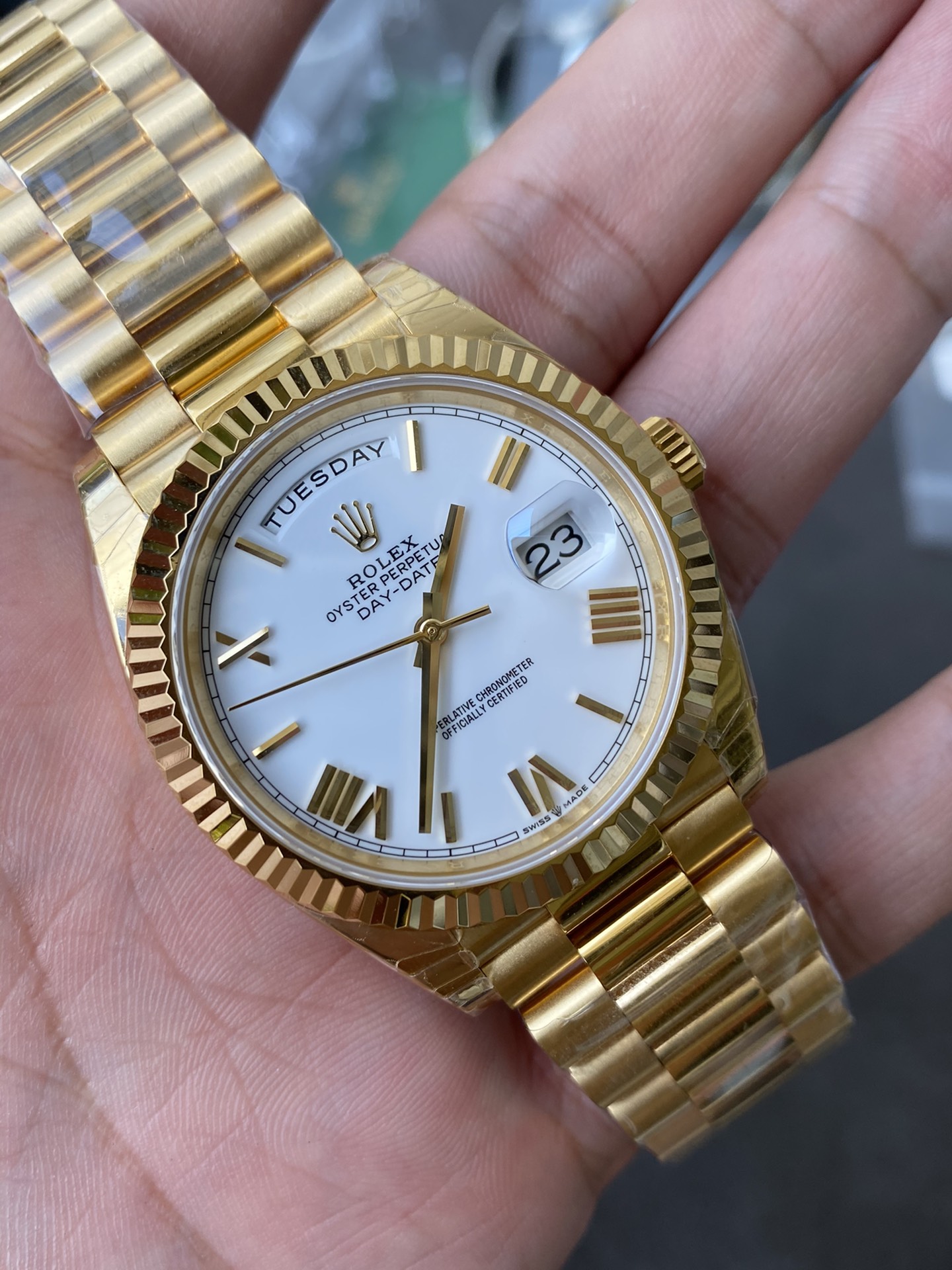 Super Clone Rolex 1:1 Day-Date 40 228238 White Dial Roman Numerals Yellow Gold Watch