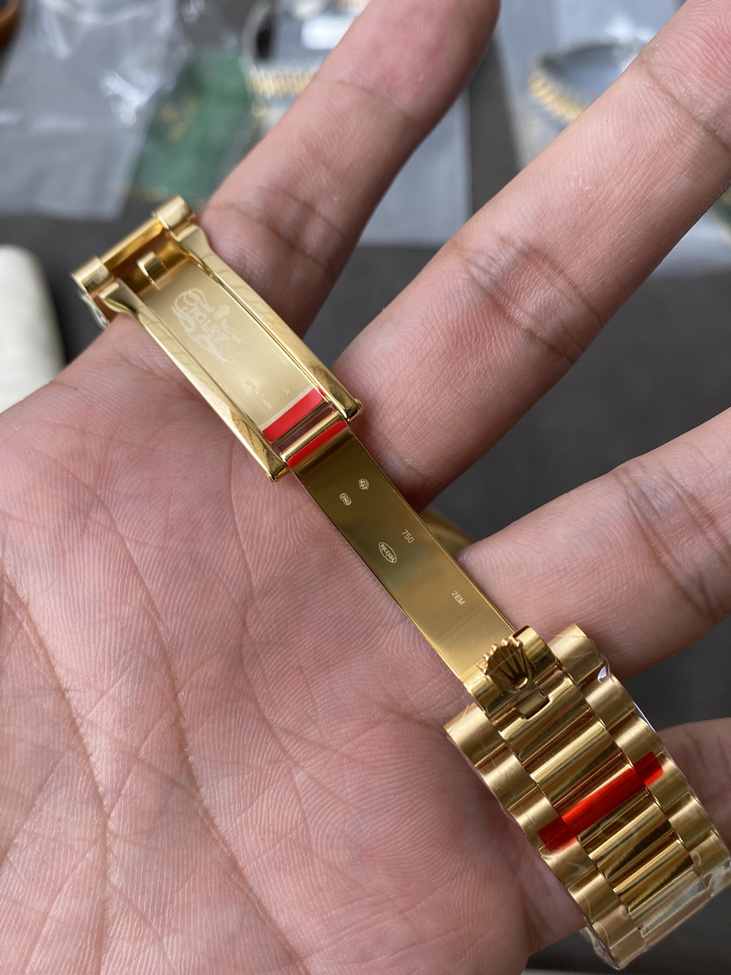 Super Clone Rolex 1:1 Day-Date 40 228238 White Dial Roman Numerals Yellow Gold Watch