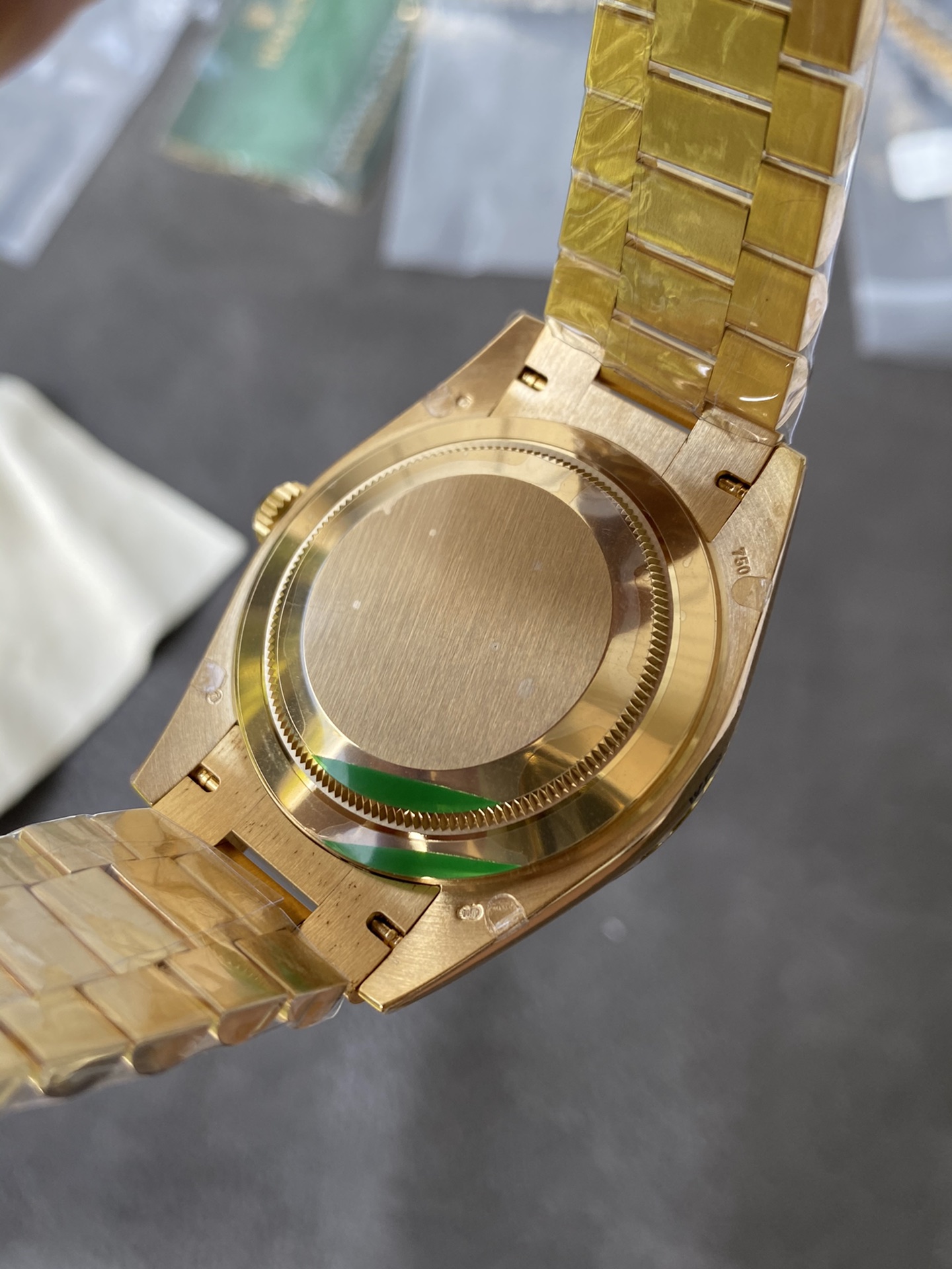 Super Clone Rolex 1:1 Day-Date 40 228238 White Dial Roman Numerals Yellow Gold Watch