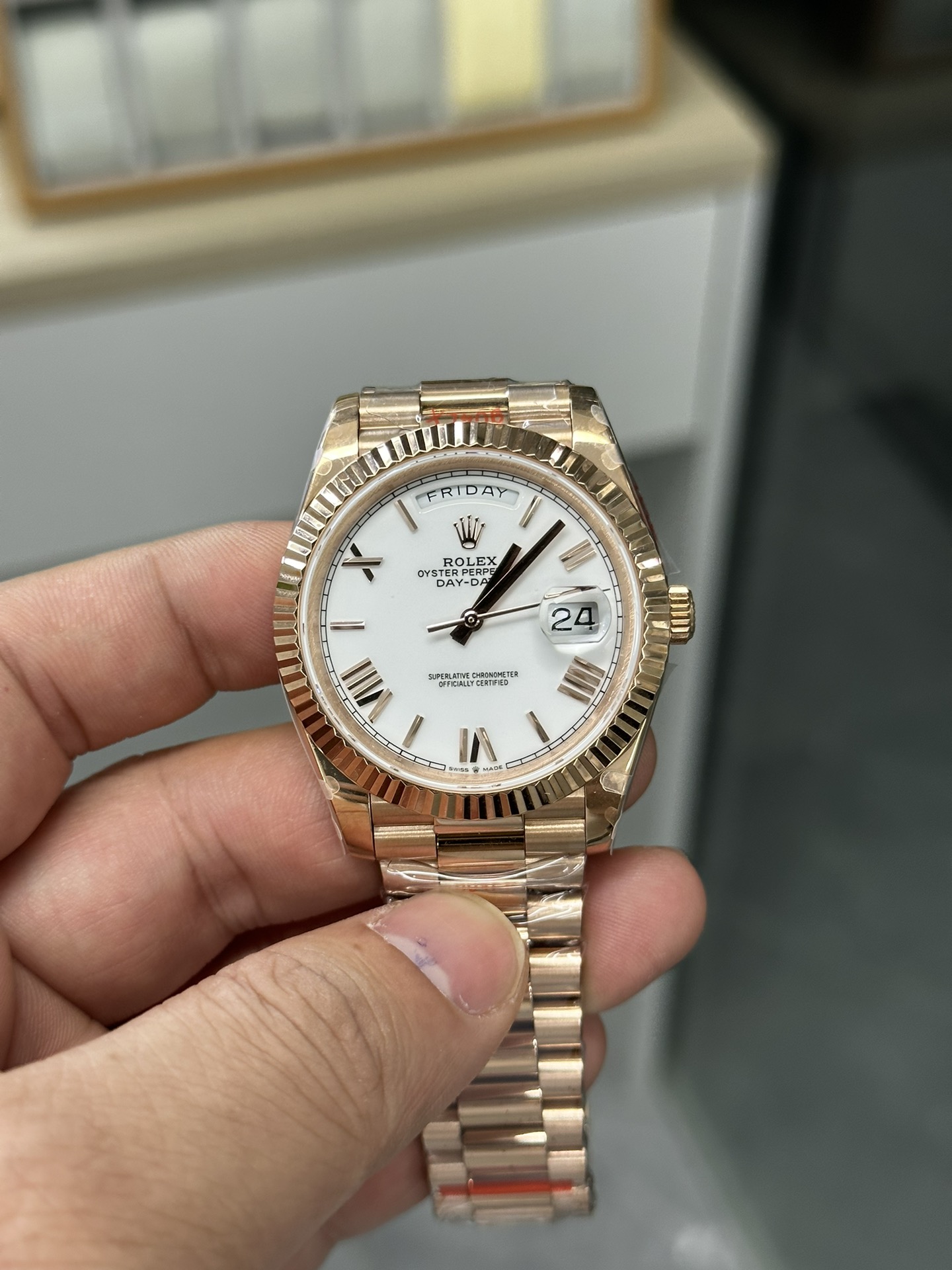 Super Clone Rolex 1:1 Day-Date 40 228235 White Roman Dial Rose Gold Watch