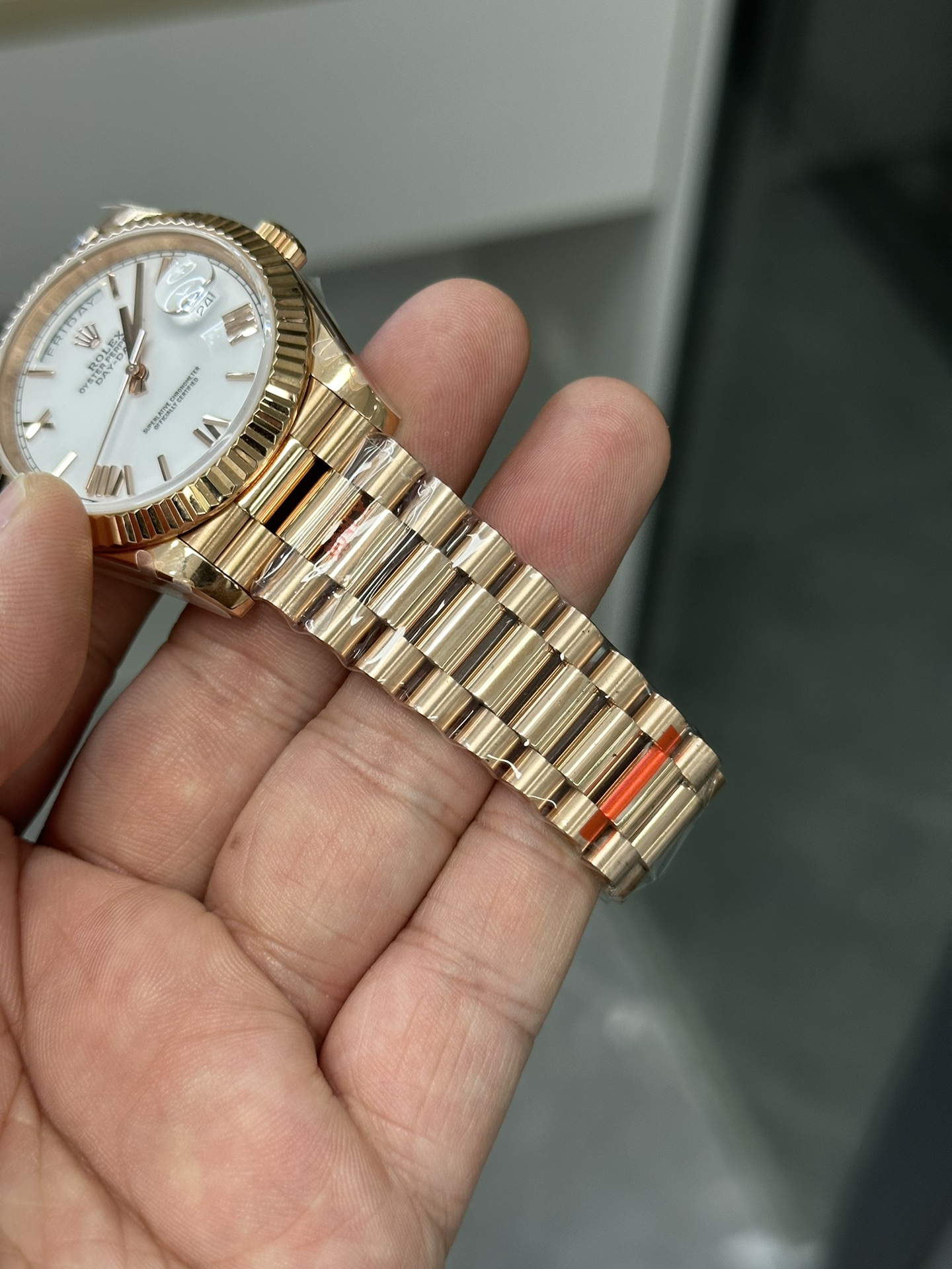 Super Clone Rolex 1:1 Day-Date 40 228235 White Roman Dial Rose Gold Watch